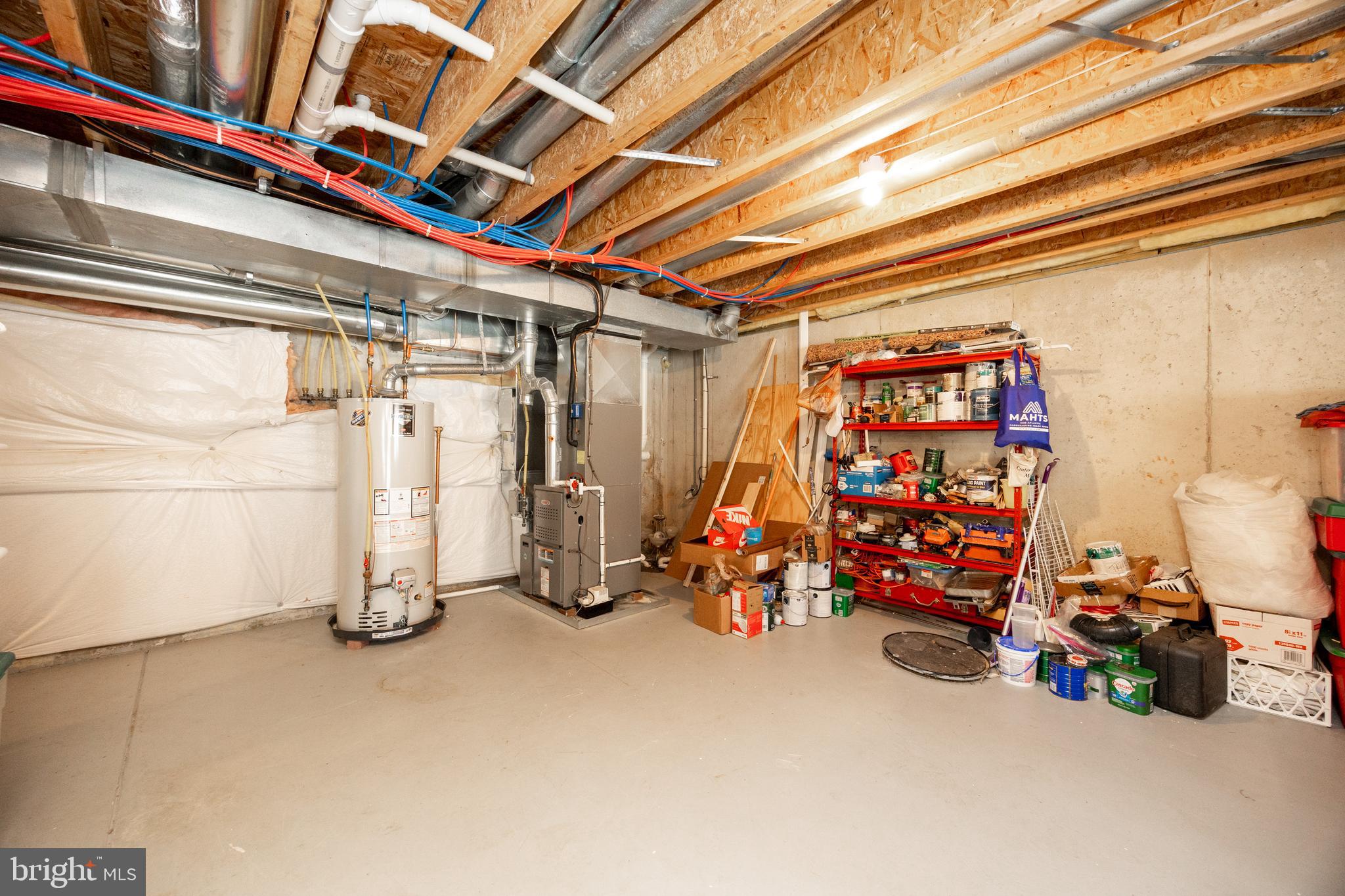 WINDSOR RIDGE - Residential