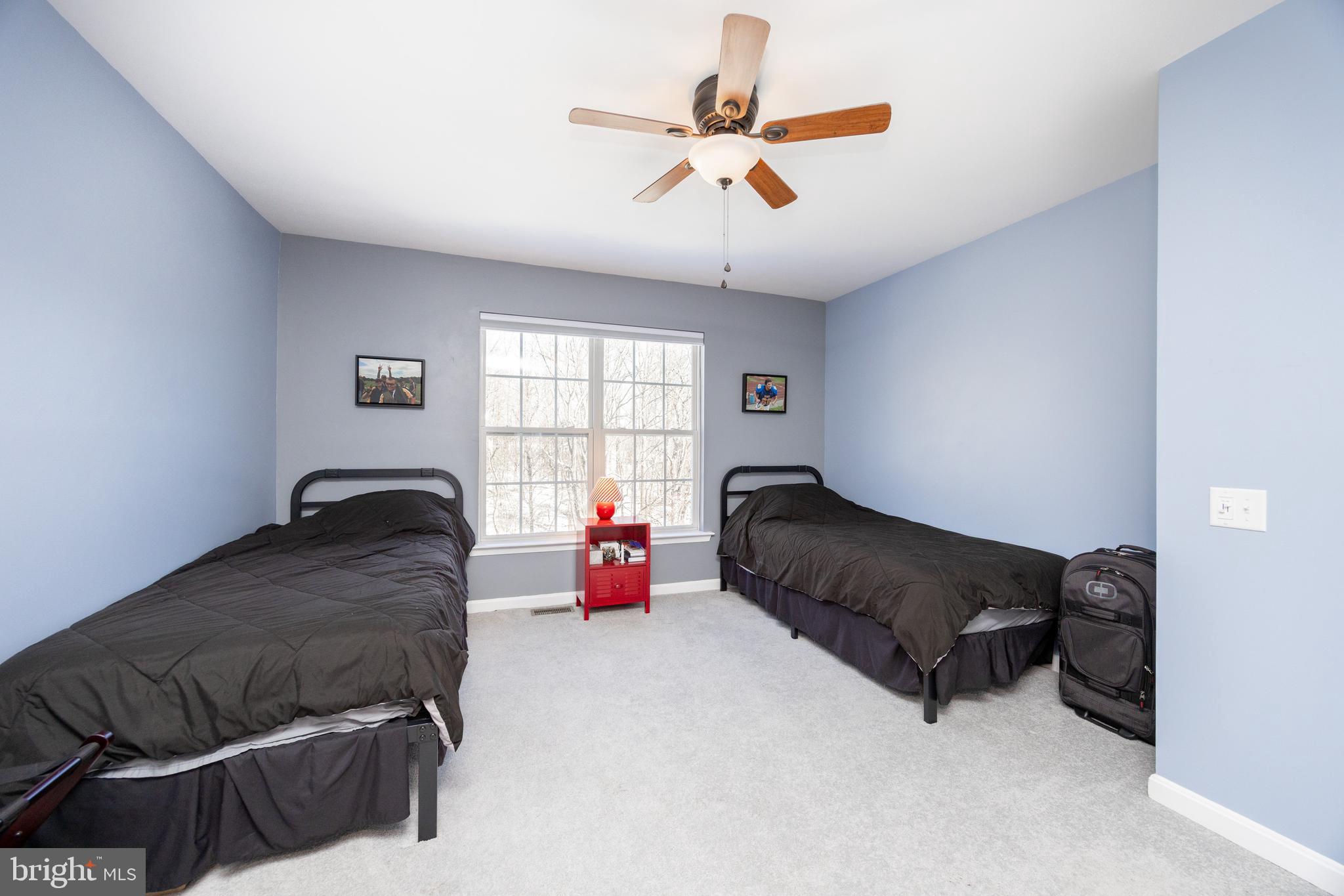 WINDSOR RIDGE - Residential