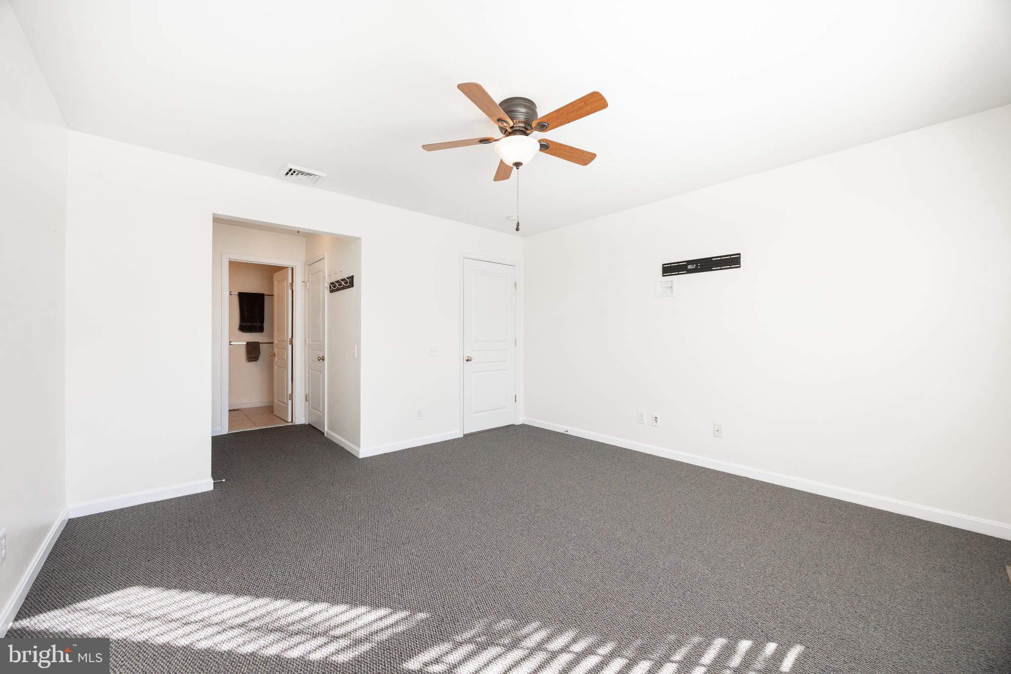 WINDSOR RIDGE - Residential