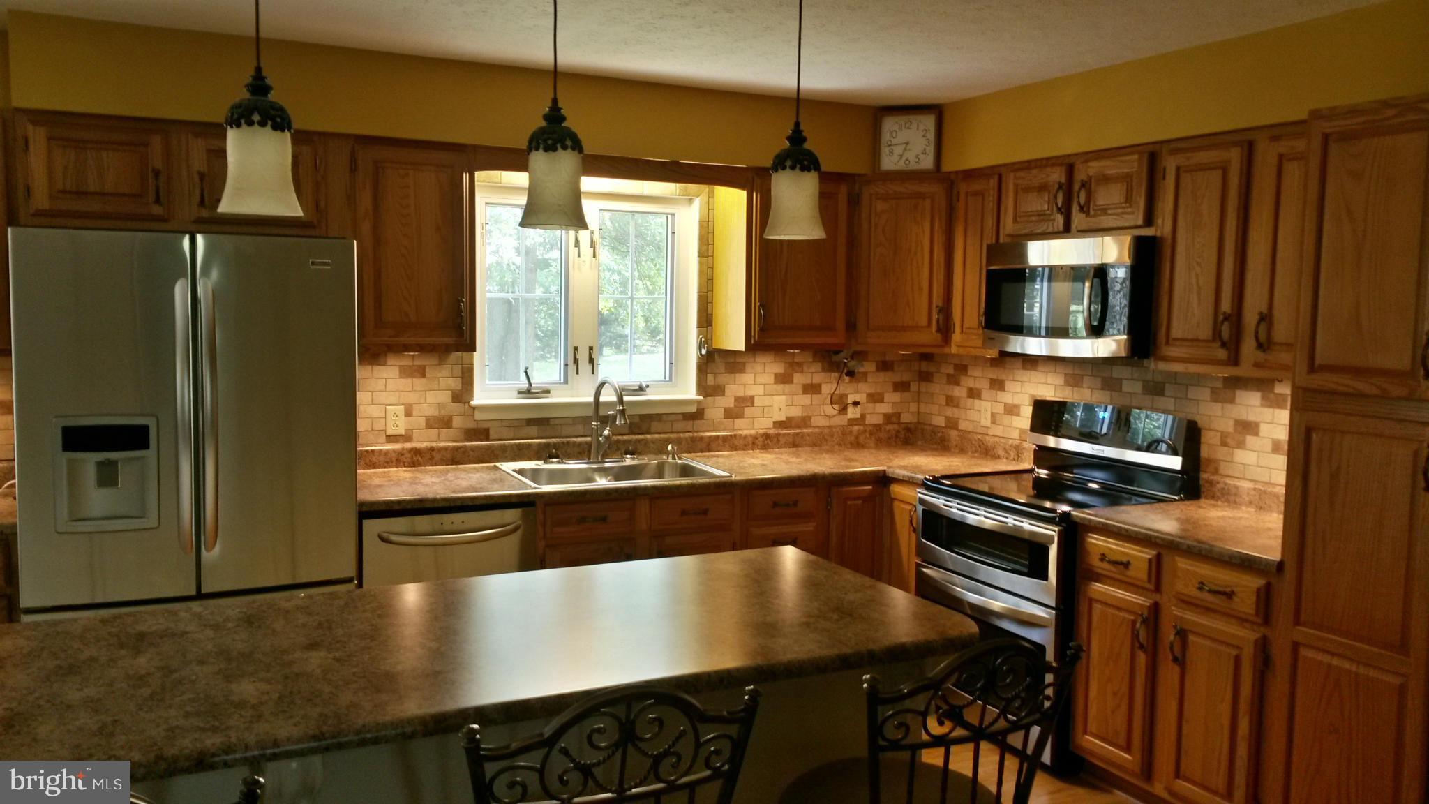 DOWDEN HILLS - Residential