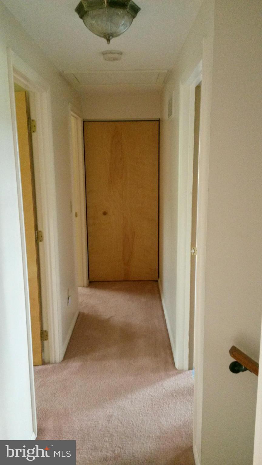 DOWDEN HILLS - Residential