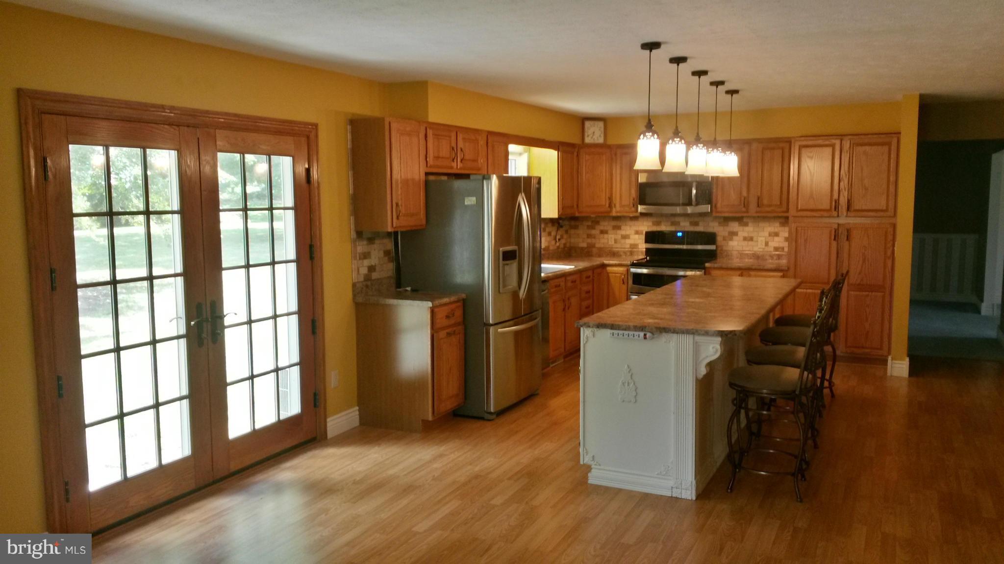 DOWDEN HILLS - Residential