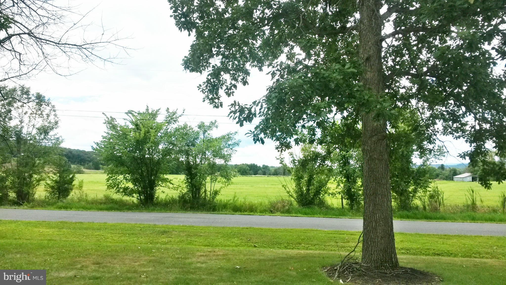 DOWDEN HILLS - Residential