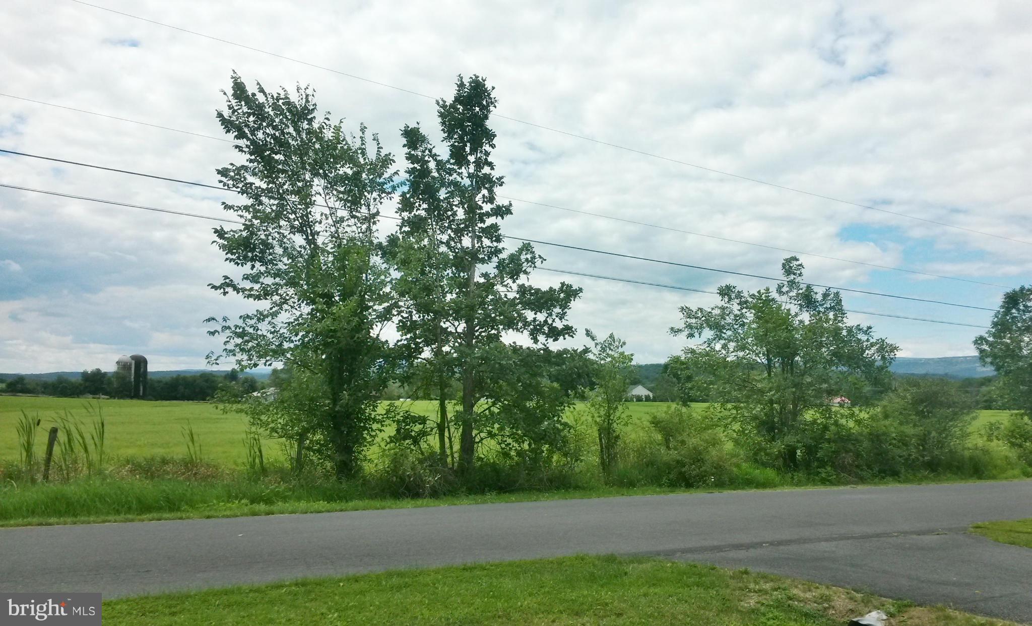 DOWDEN HILLS - Residential