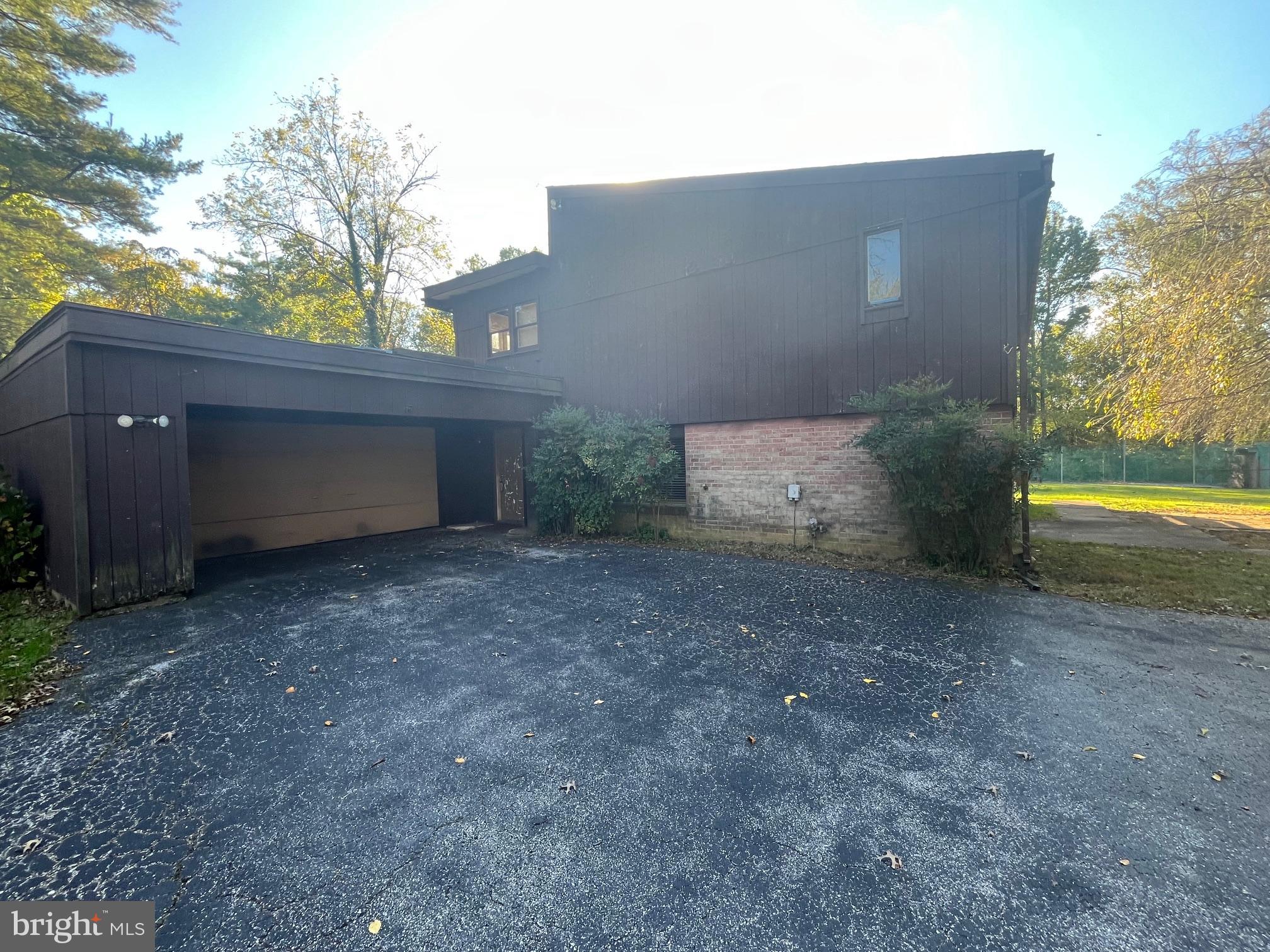 RAVENHURST - Residential