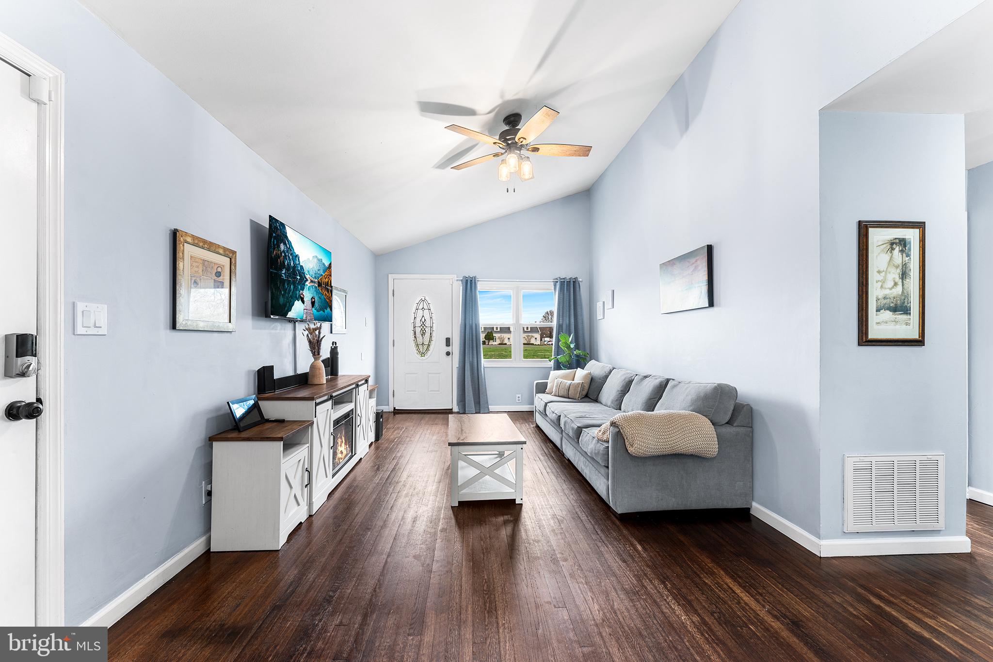 842 WOODLANE ROAD