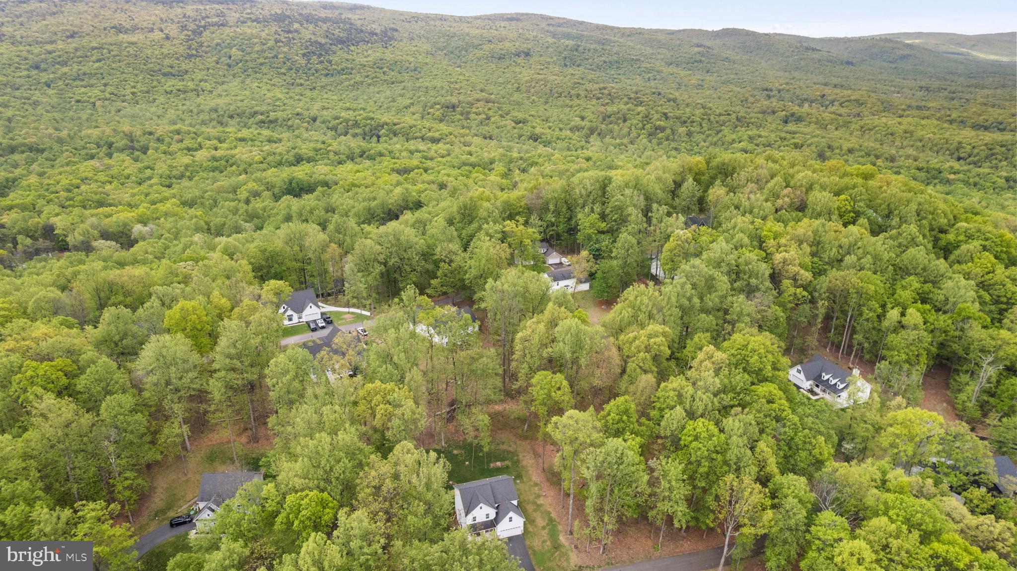 LAKE FOREST ESTATES - Residential