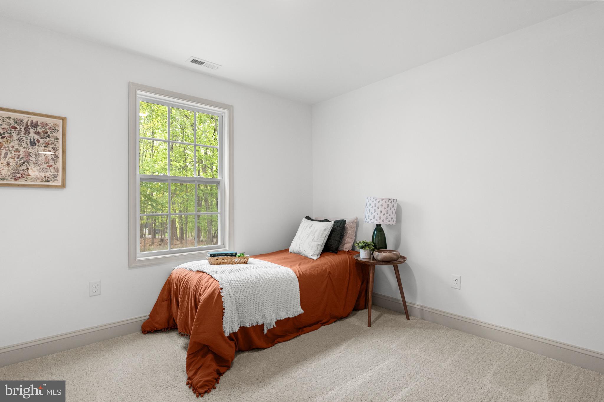 LAKE FOREST ESTATES - Residential