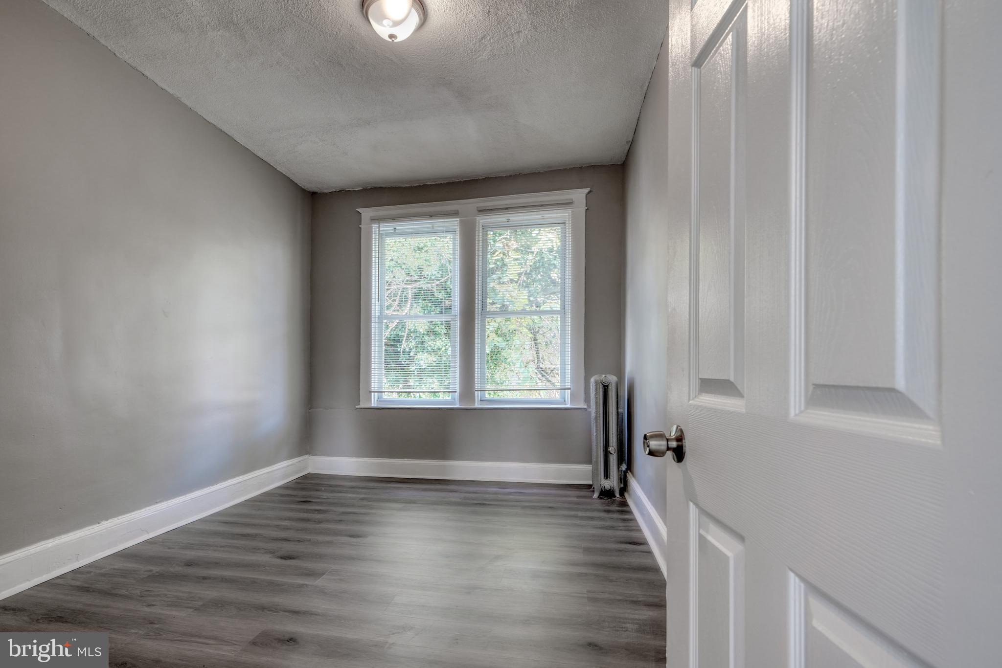 WINCHESTER - Residential