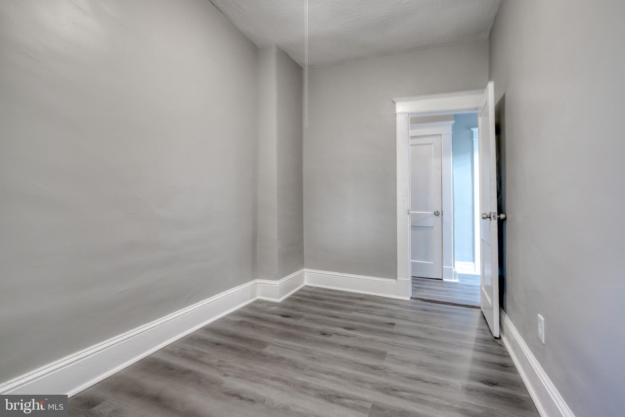 WINCHESTER - Residential