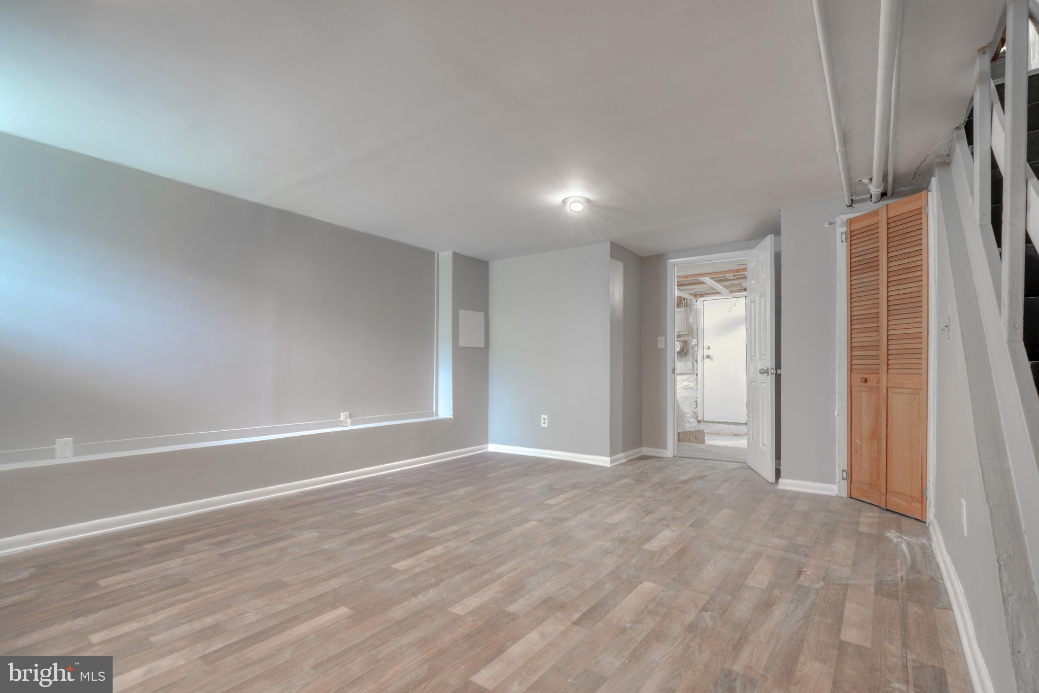 WINCHESTER - Residential