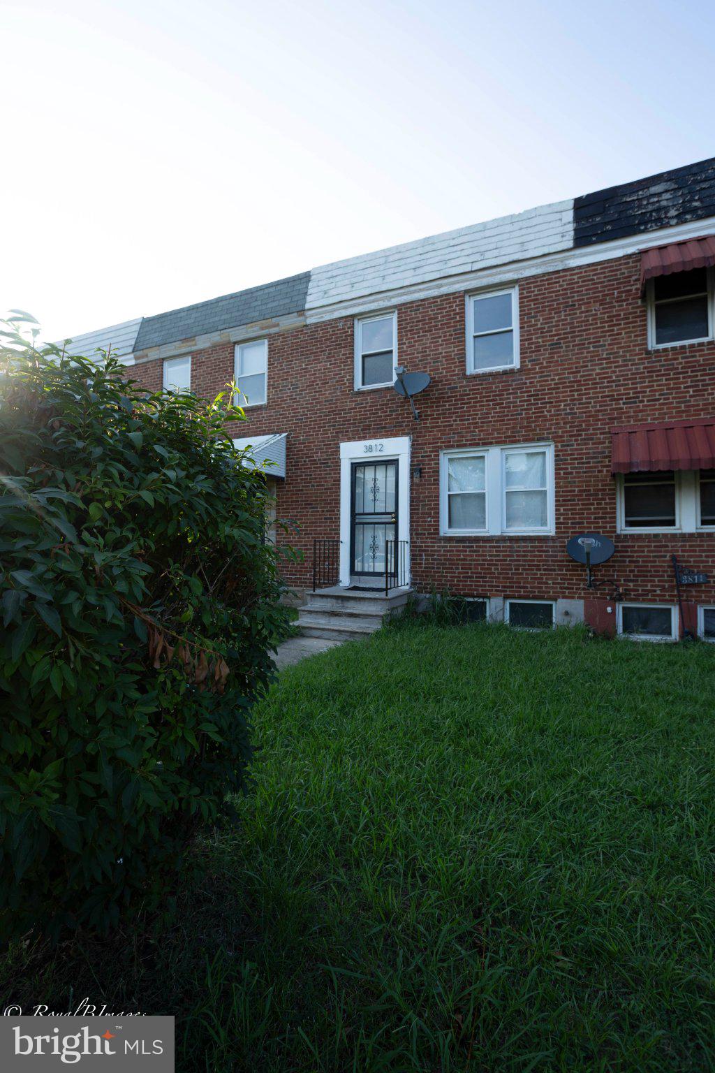 Photo of 3812 Ravenwood Avenue, BALTIMORE, MD 21213 (MLS # MDBA2216014)