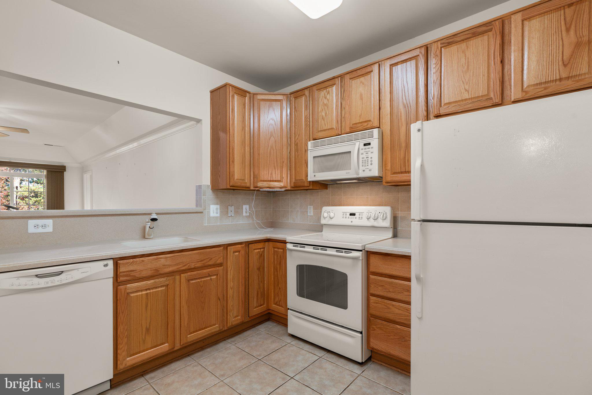 MAPLECREST - Residential