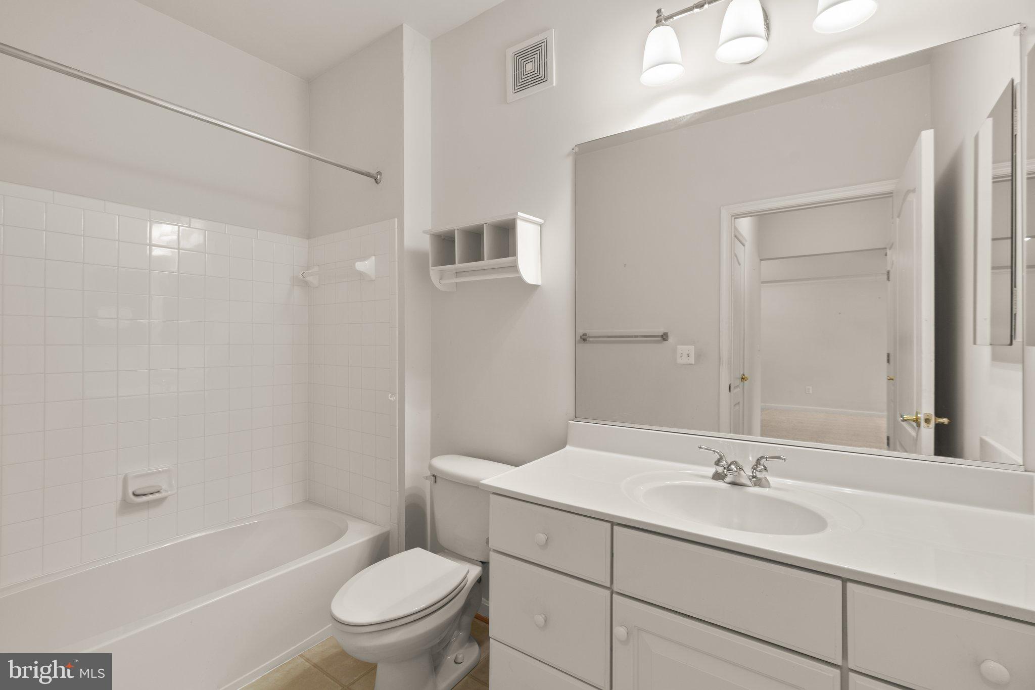 MAPLECREST - Residential