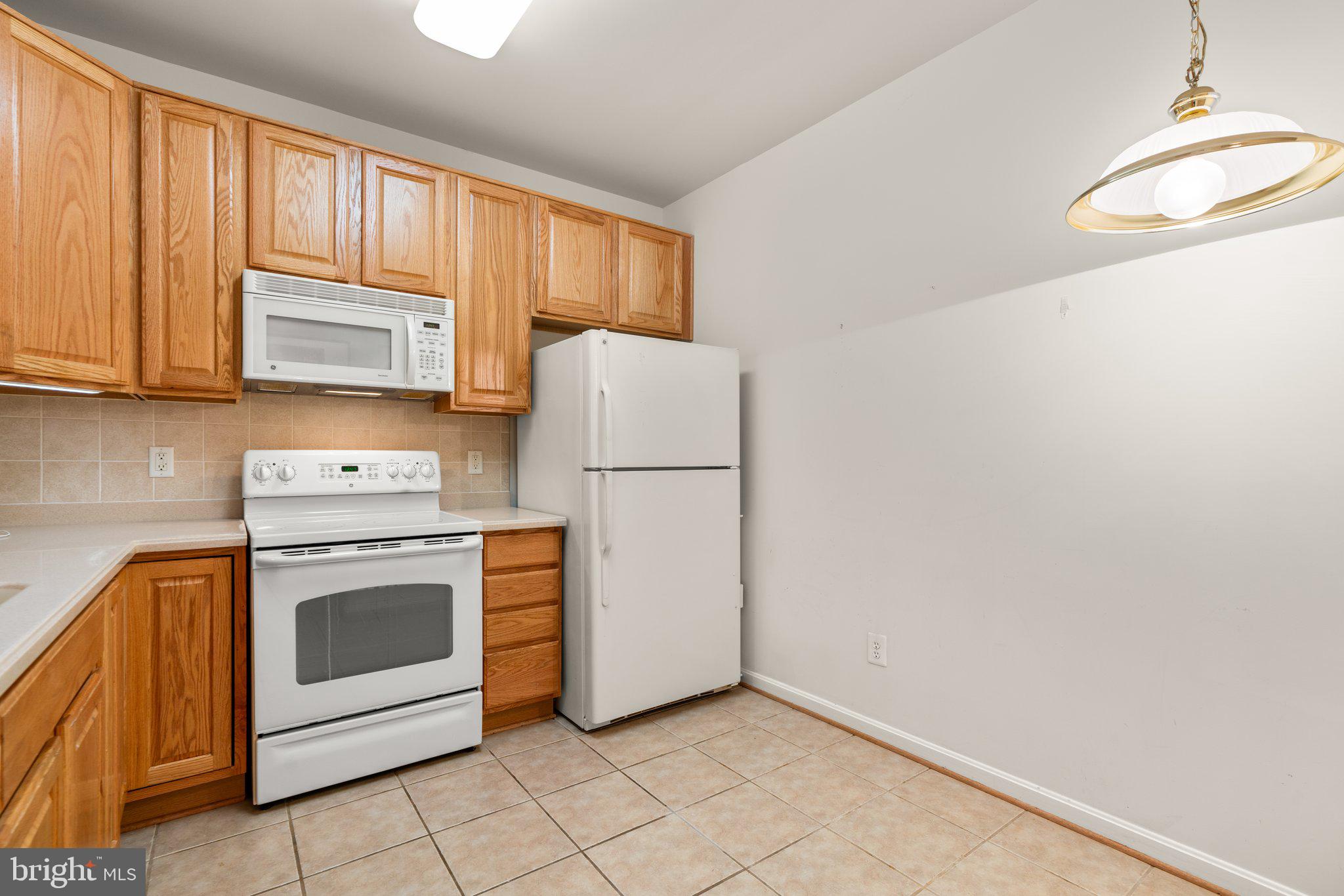 MAPLECREST - Residential