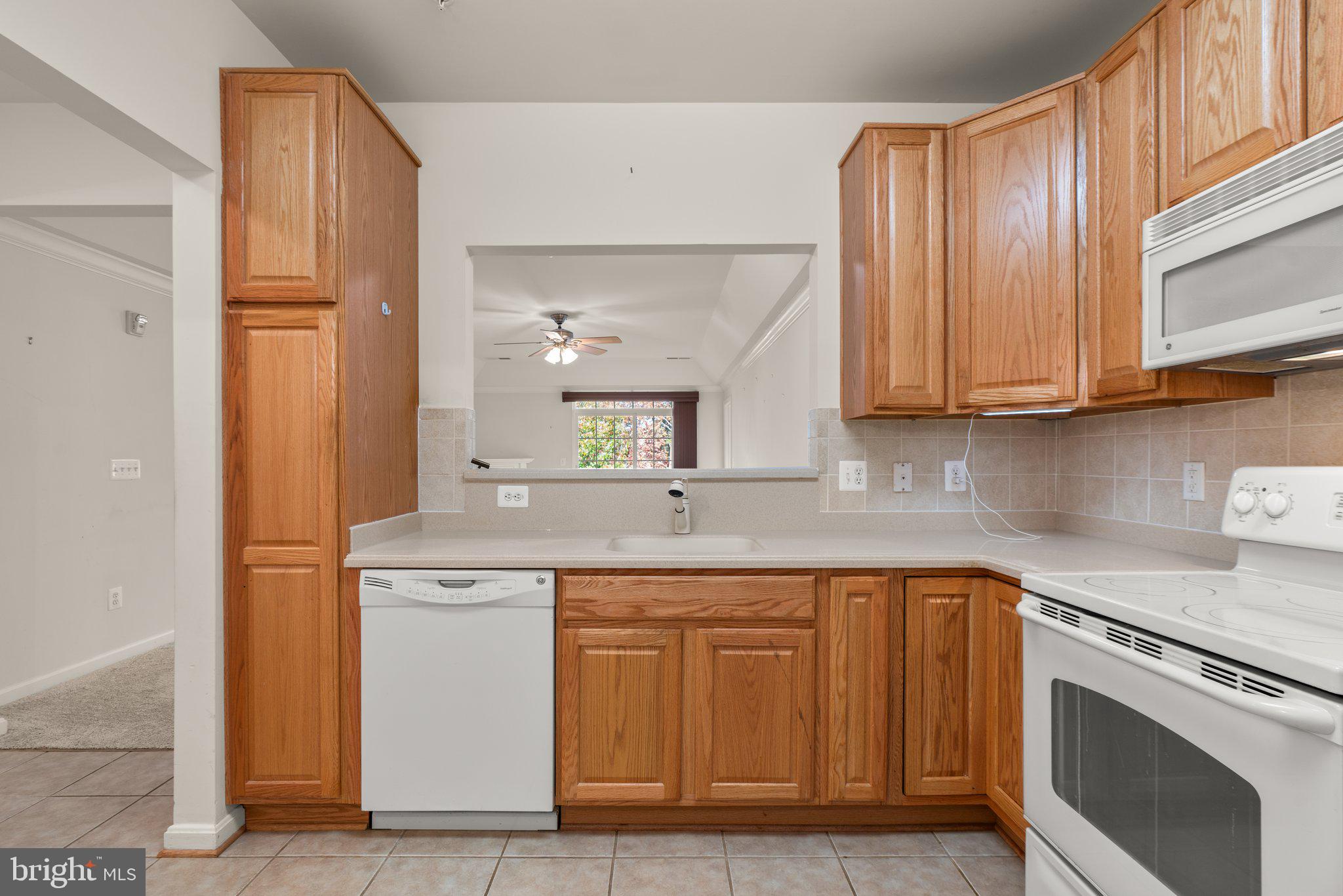 MAPLECREST - Residential