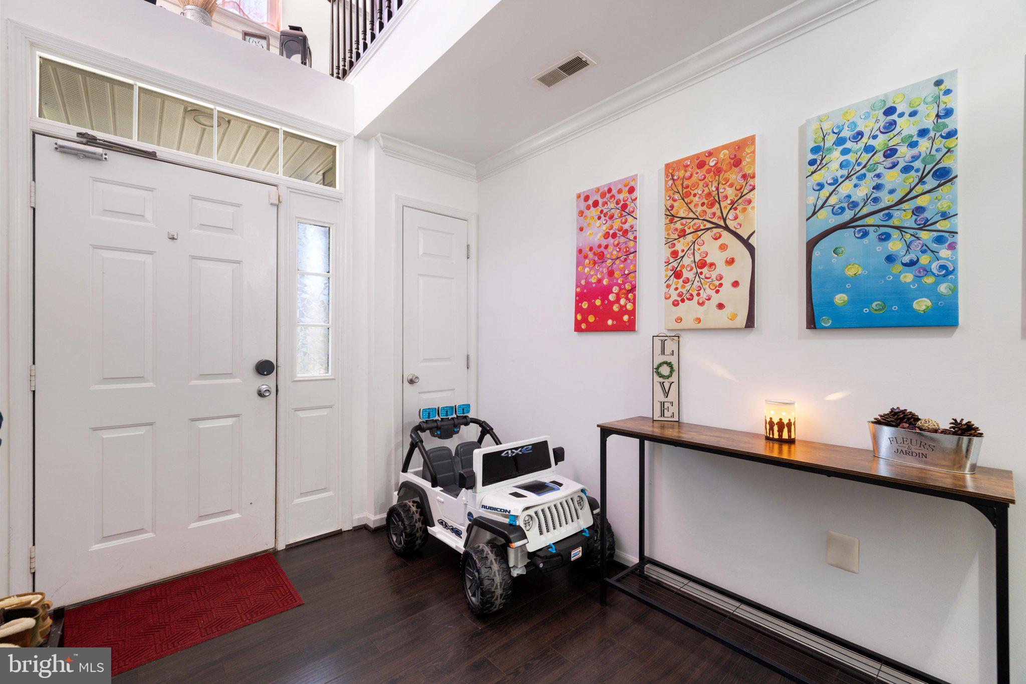 LEE OVERLOOK - Residential