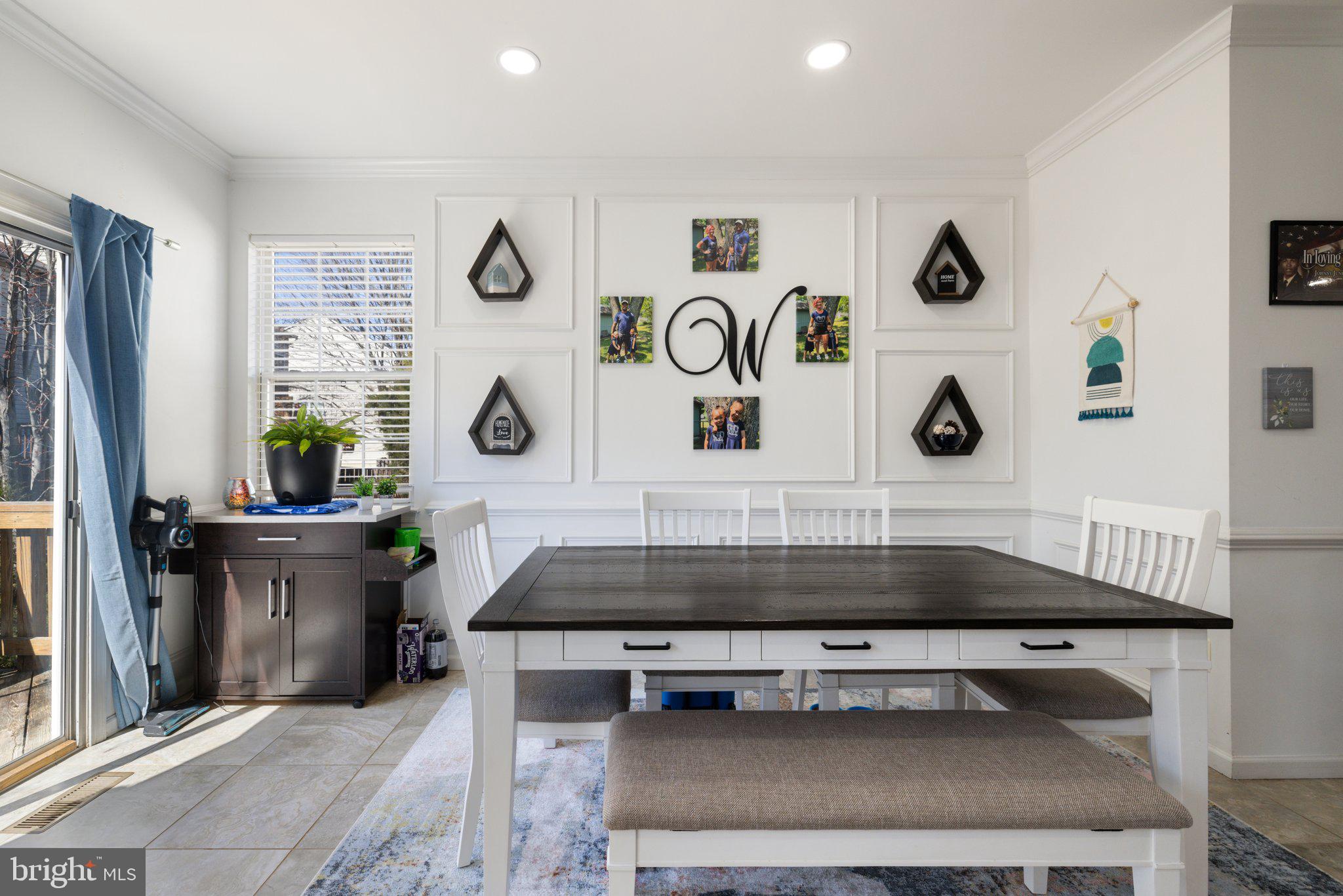 LEE OVERLOOK - Residential