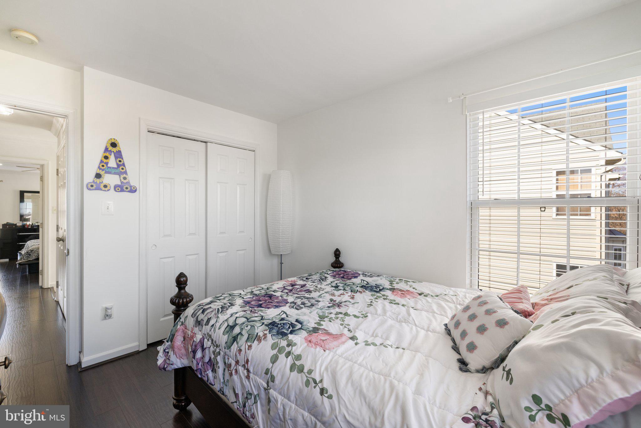 LEE OVERLOOK - Residential