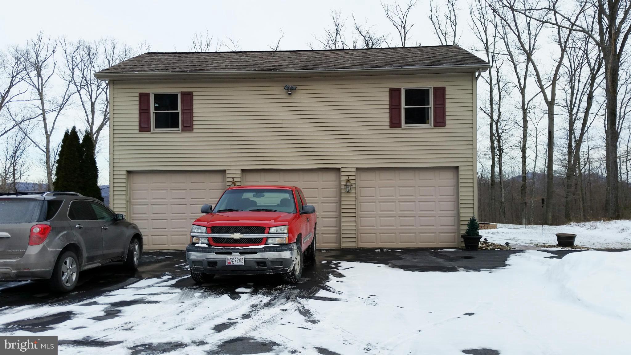 CRESAPTOWN - Residential