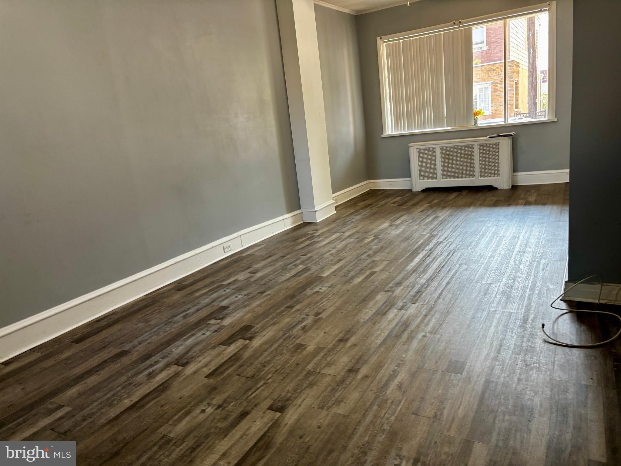 PORT RICHMOND - Residential