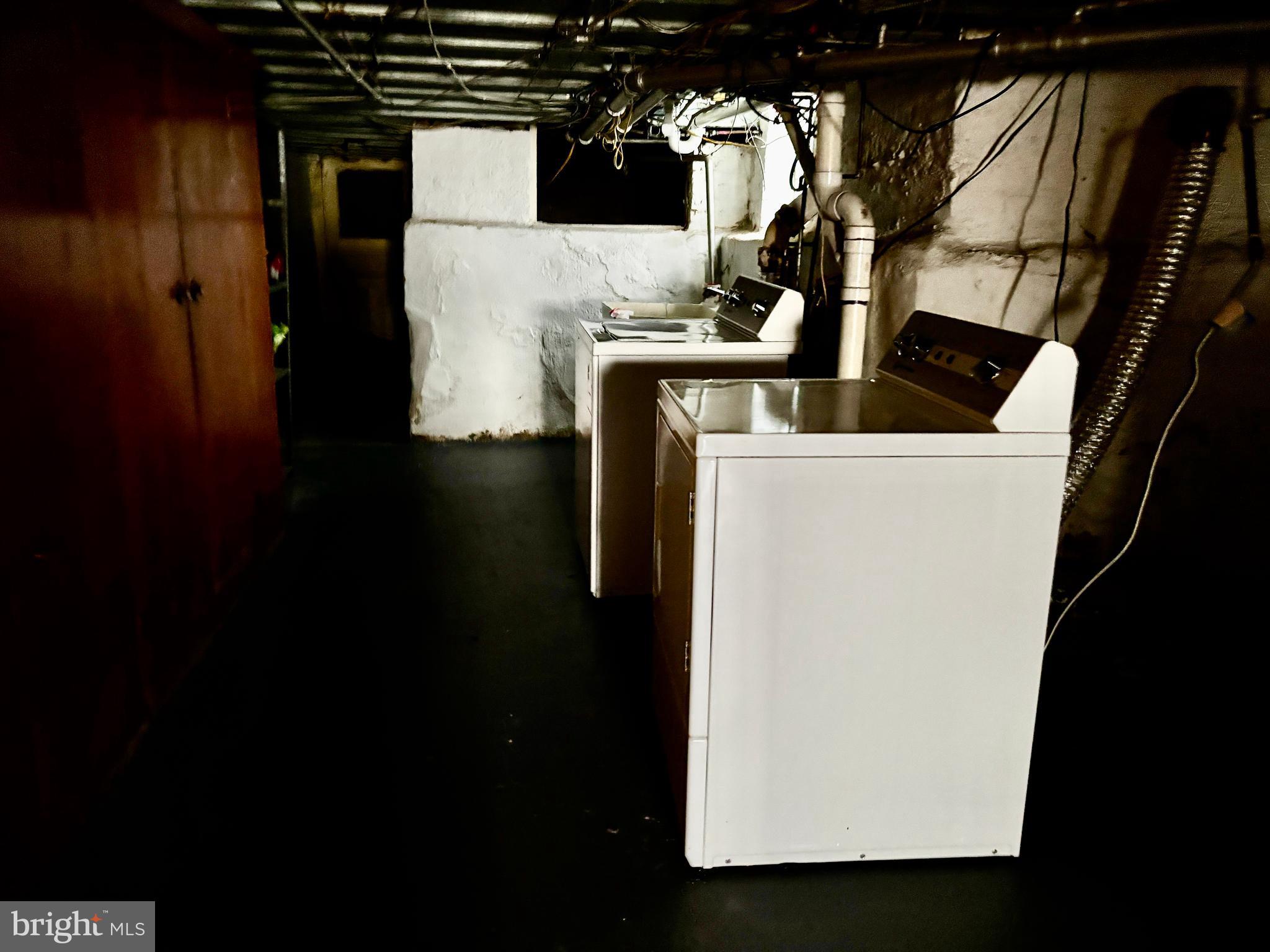 PORT RICHMOND - Residential