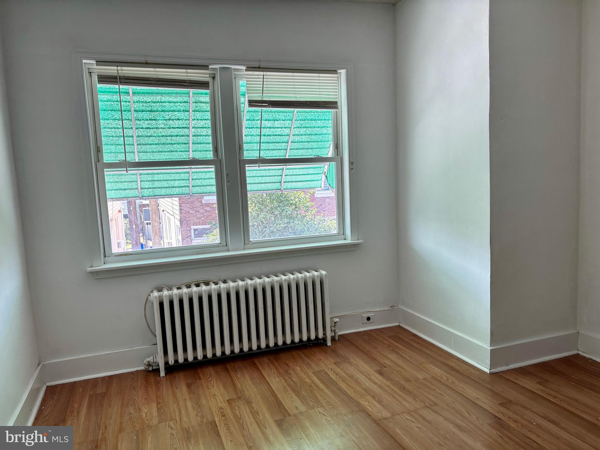 PORT RICHMOND - Residential