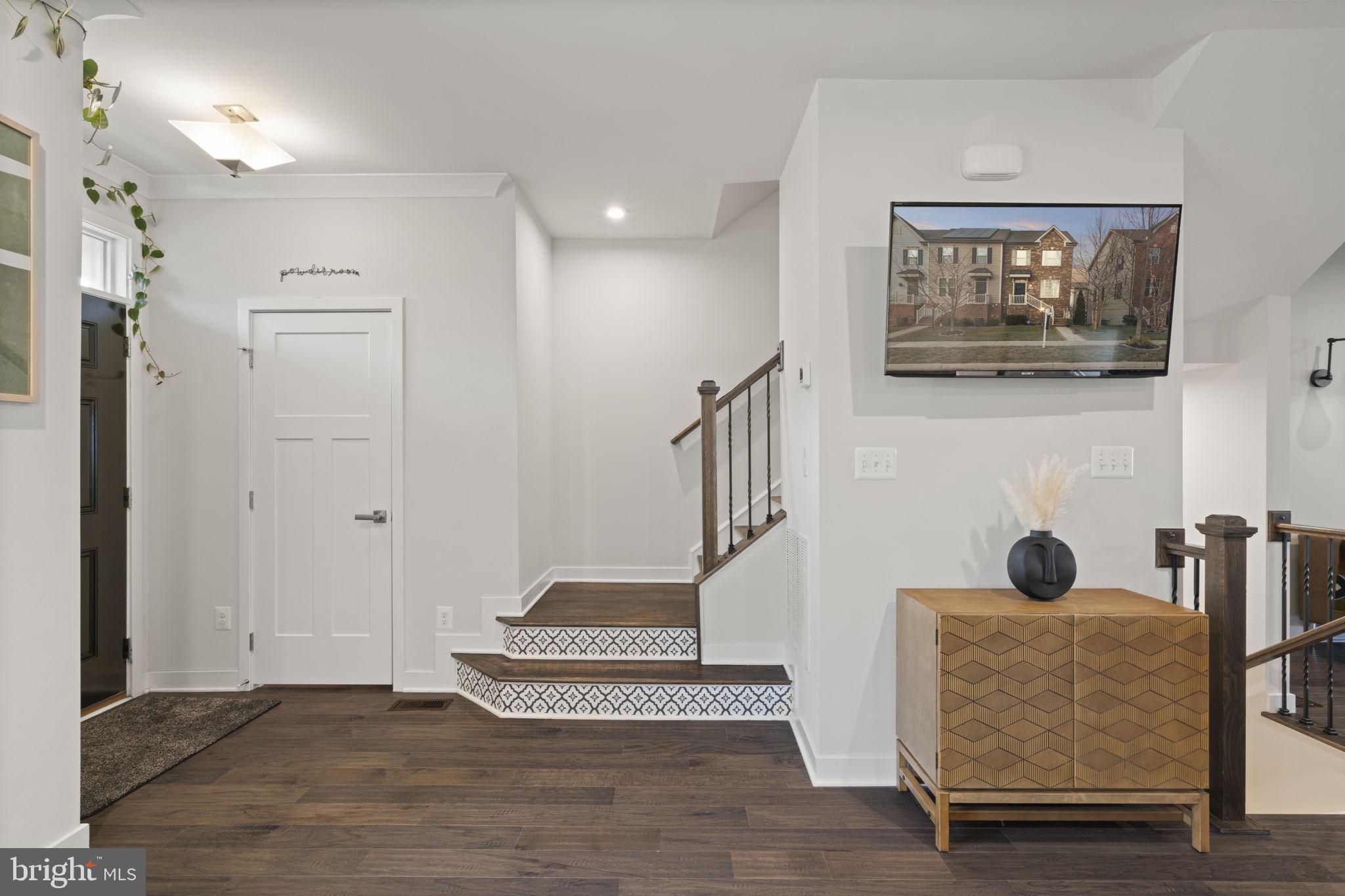 18102 RED CEDAR ROAD