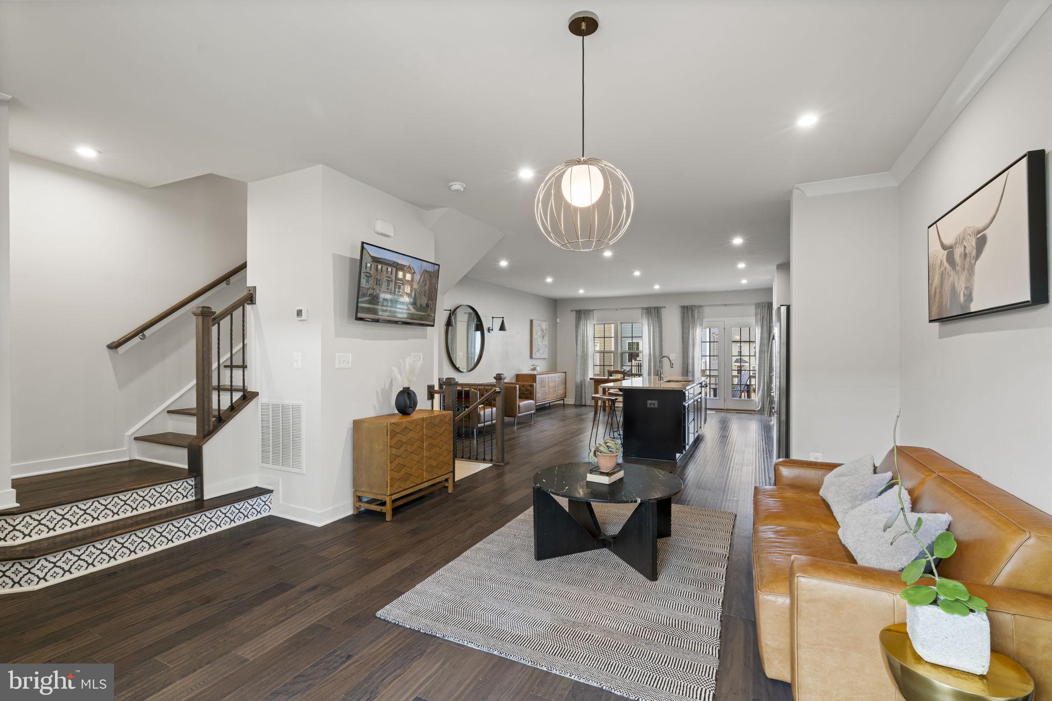 POTOMAC SHORES - Residential