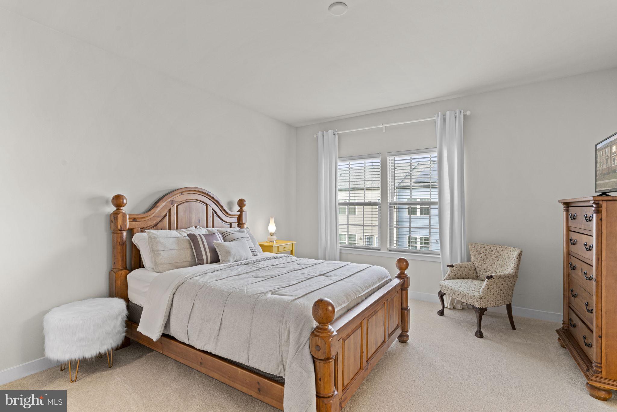 POTOMAC SHORES - Residential