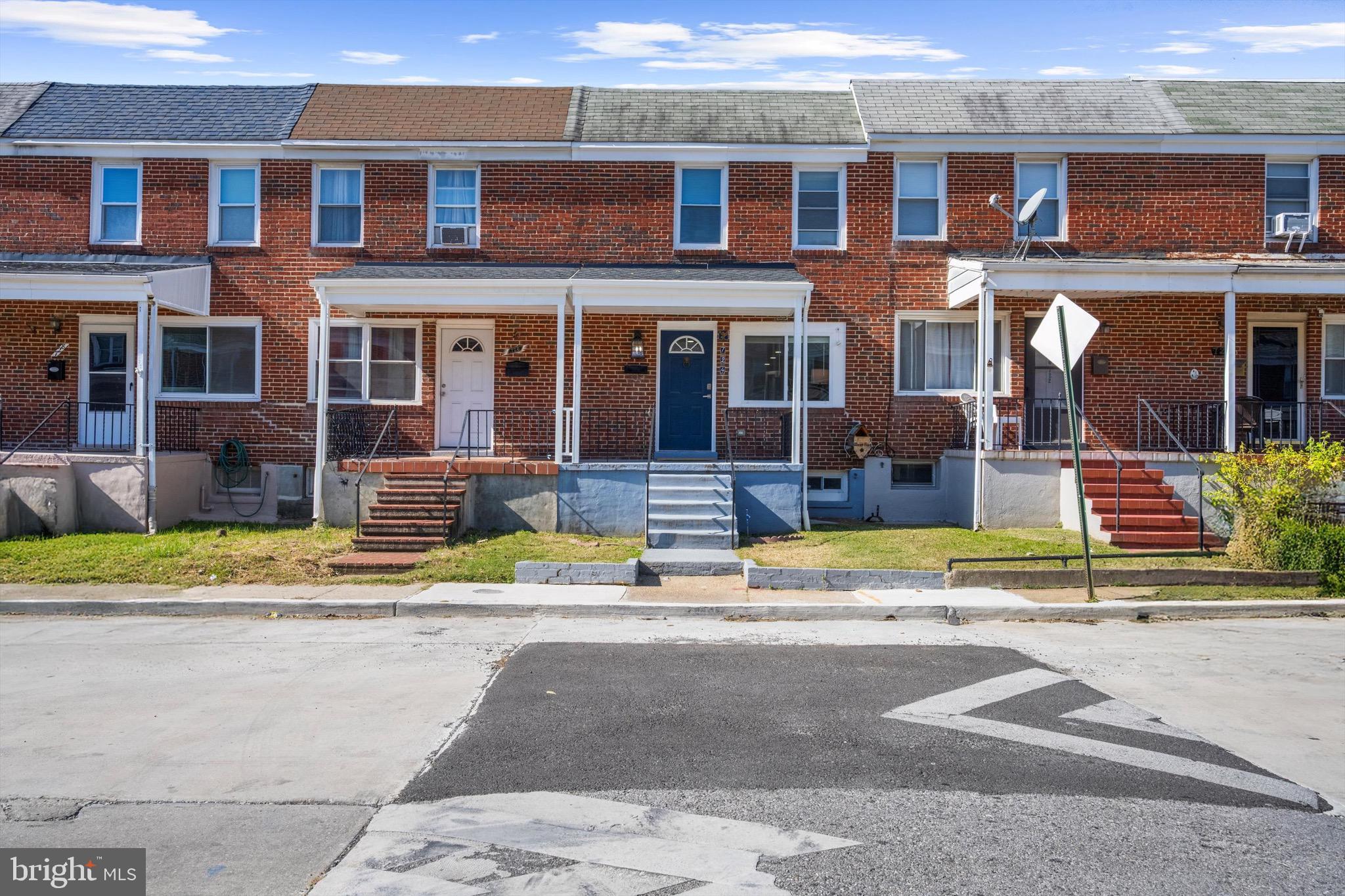 GREEKTOWN - Residential