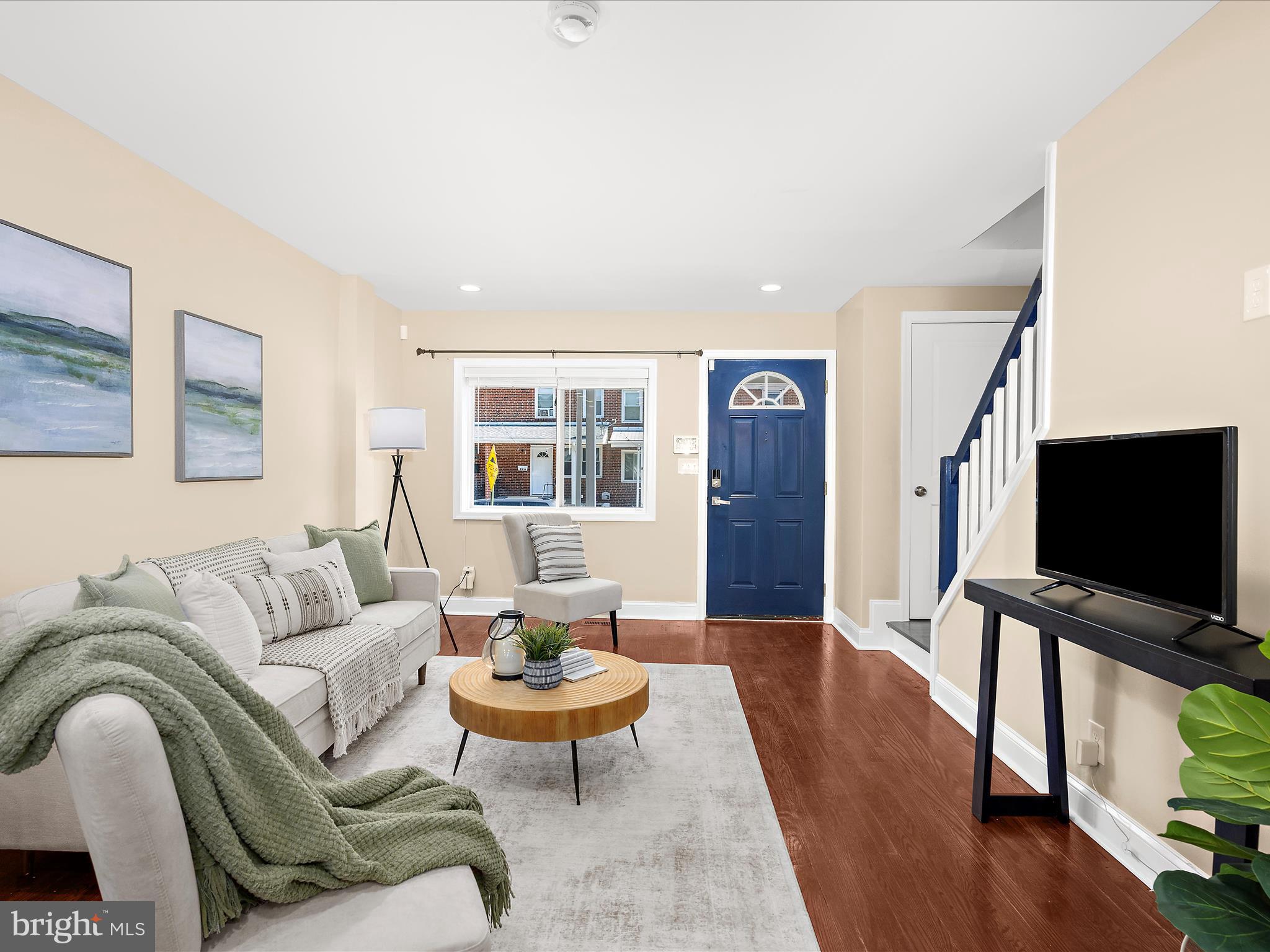 GREEKTOWN - Residential