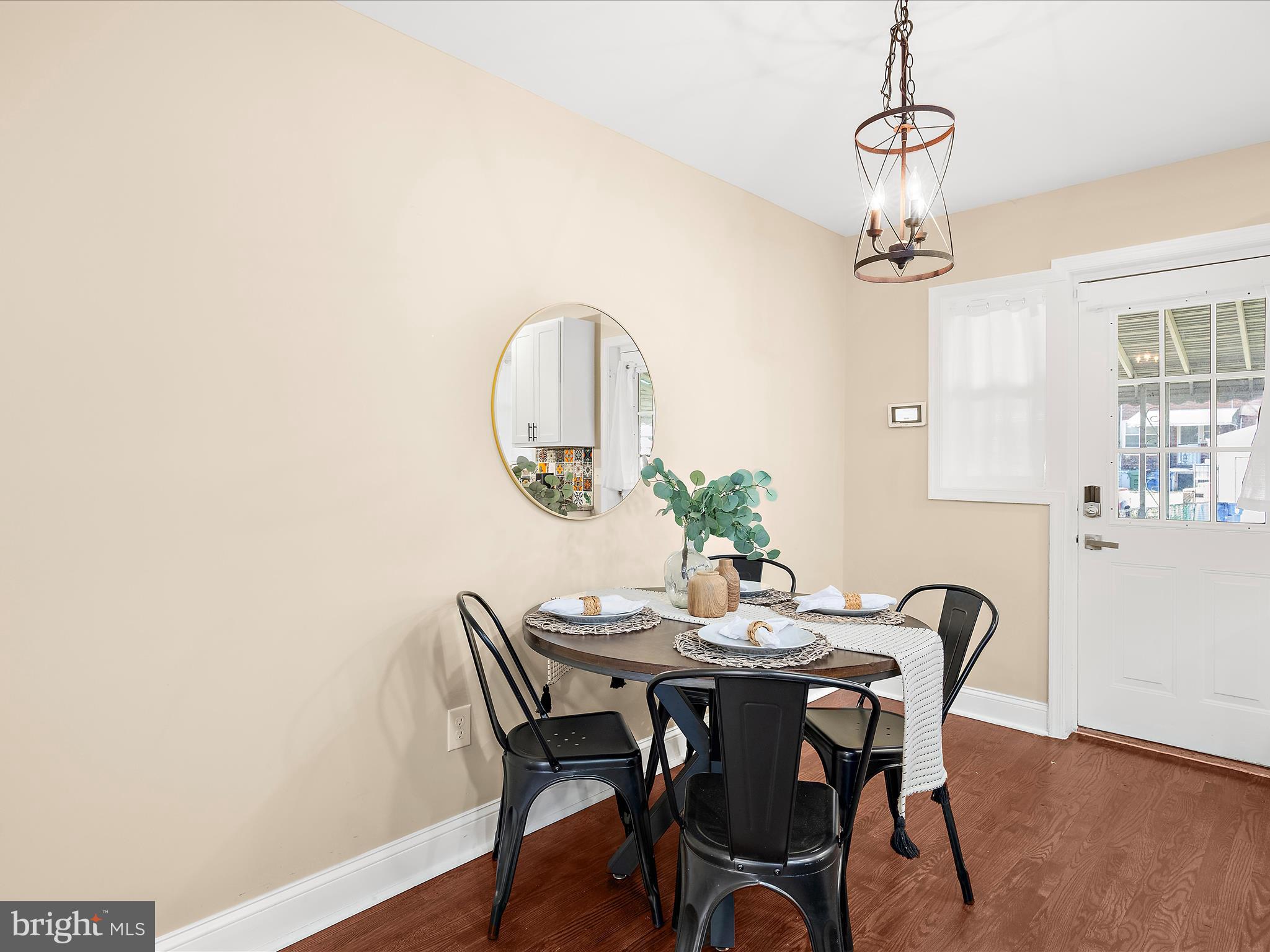 GREEKTOWN - Residential