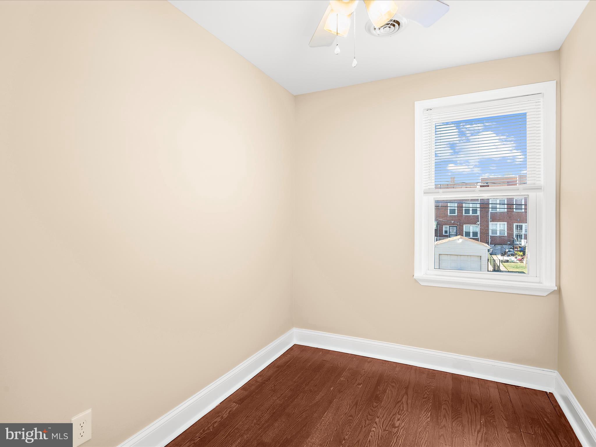 GREEKTOWN - Residential