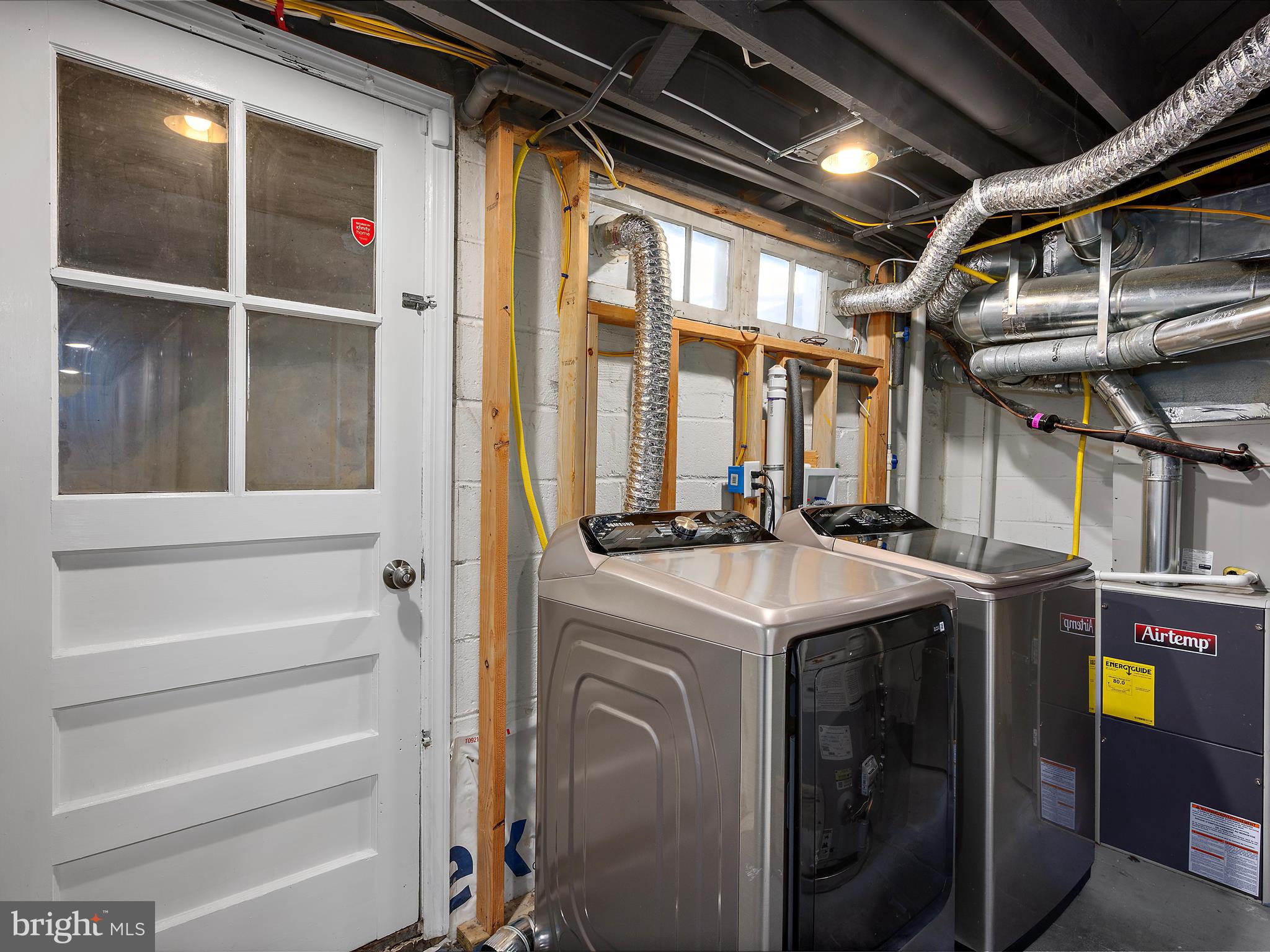 GREEKTOWN - Residential