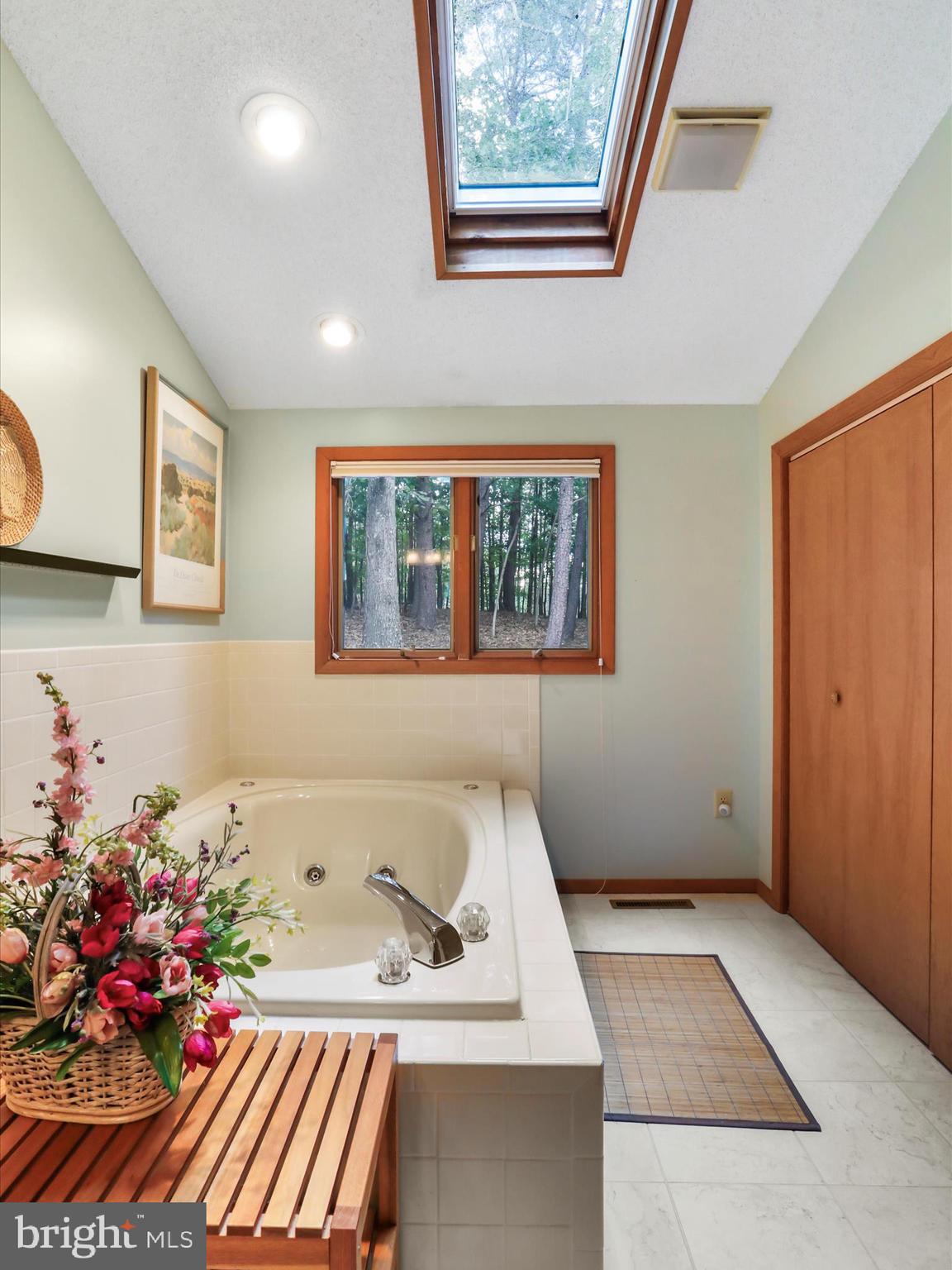 THE WOODS - Residential