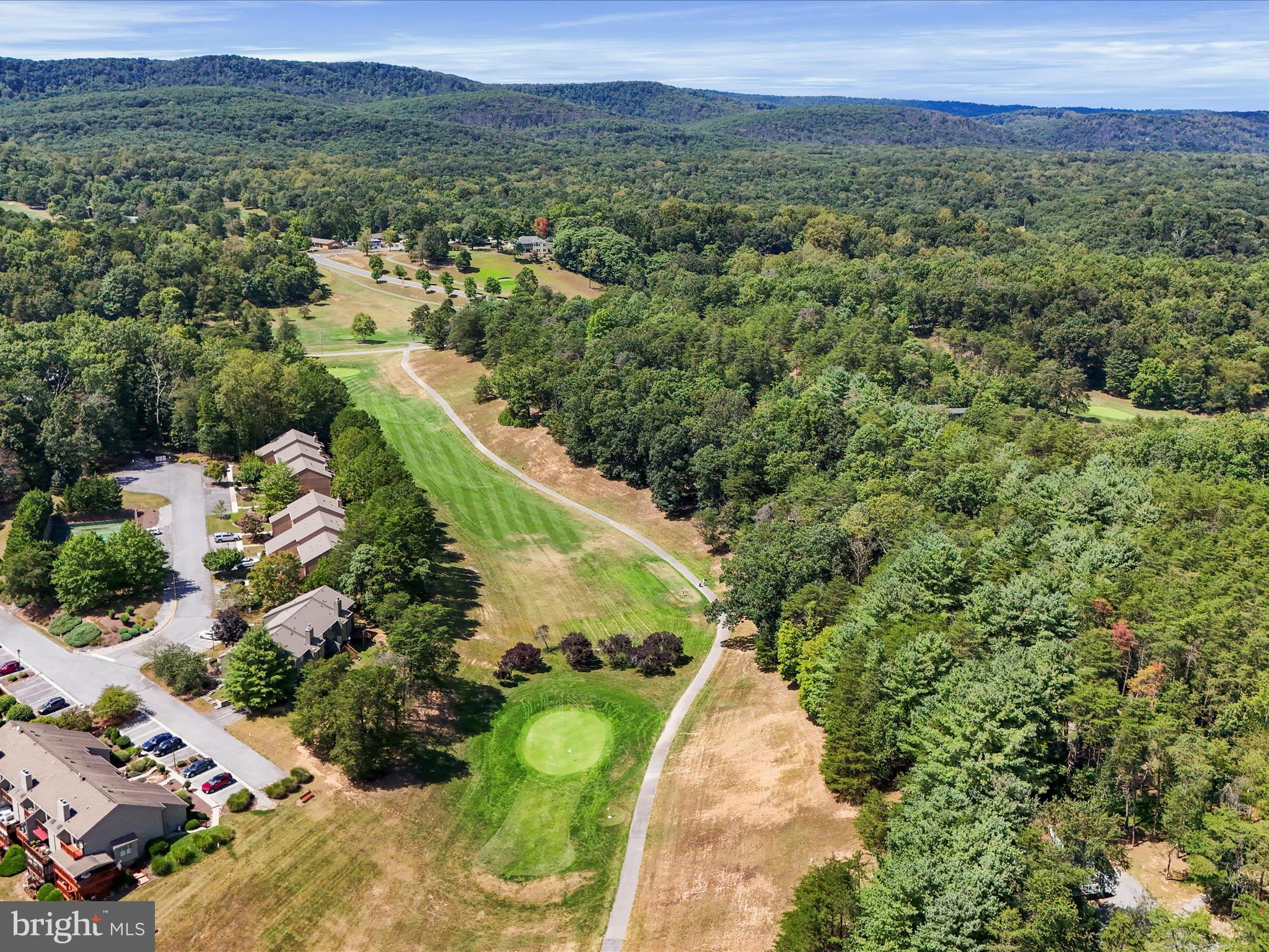 THE WOODS - Residential