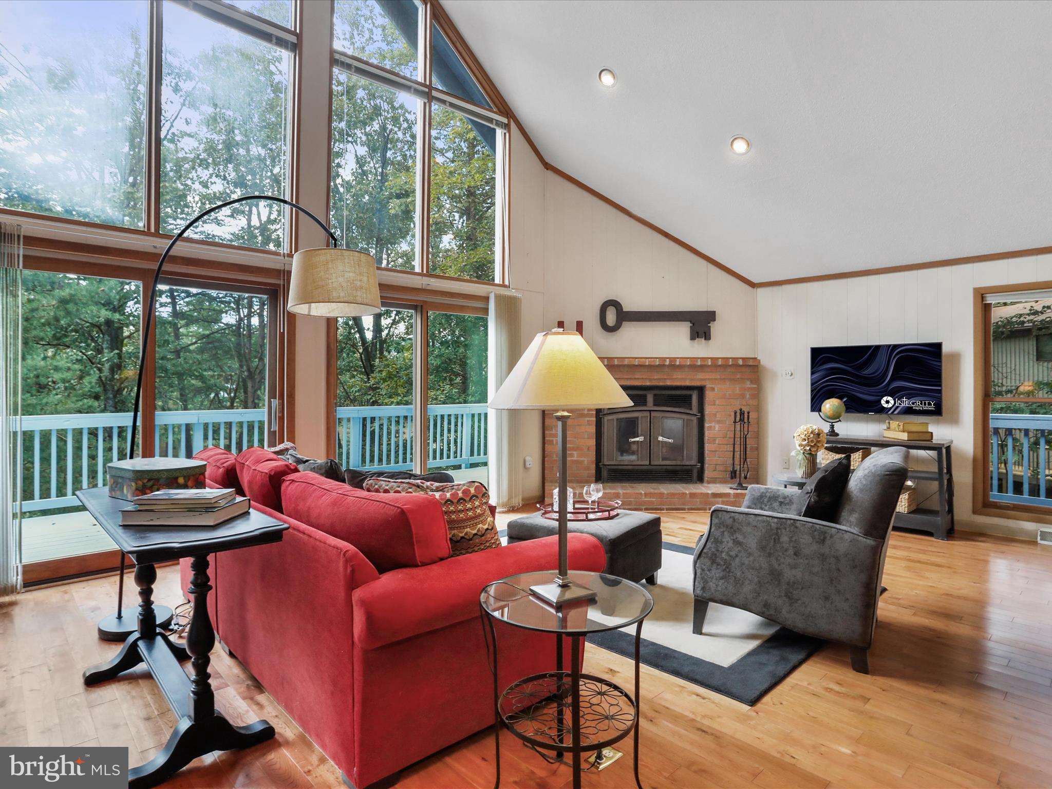 THE WOODS - Residential