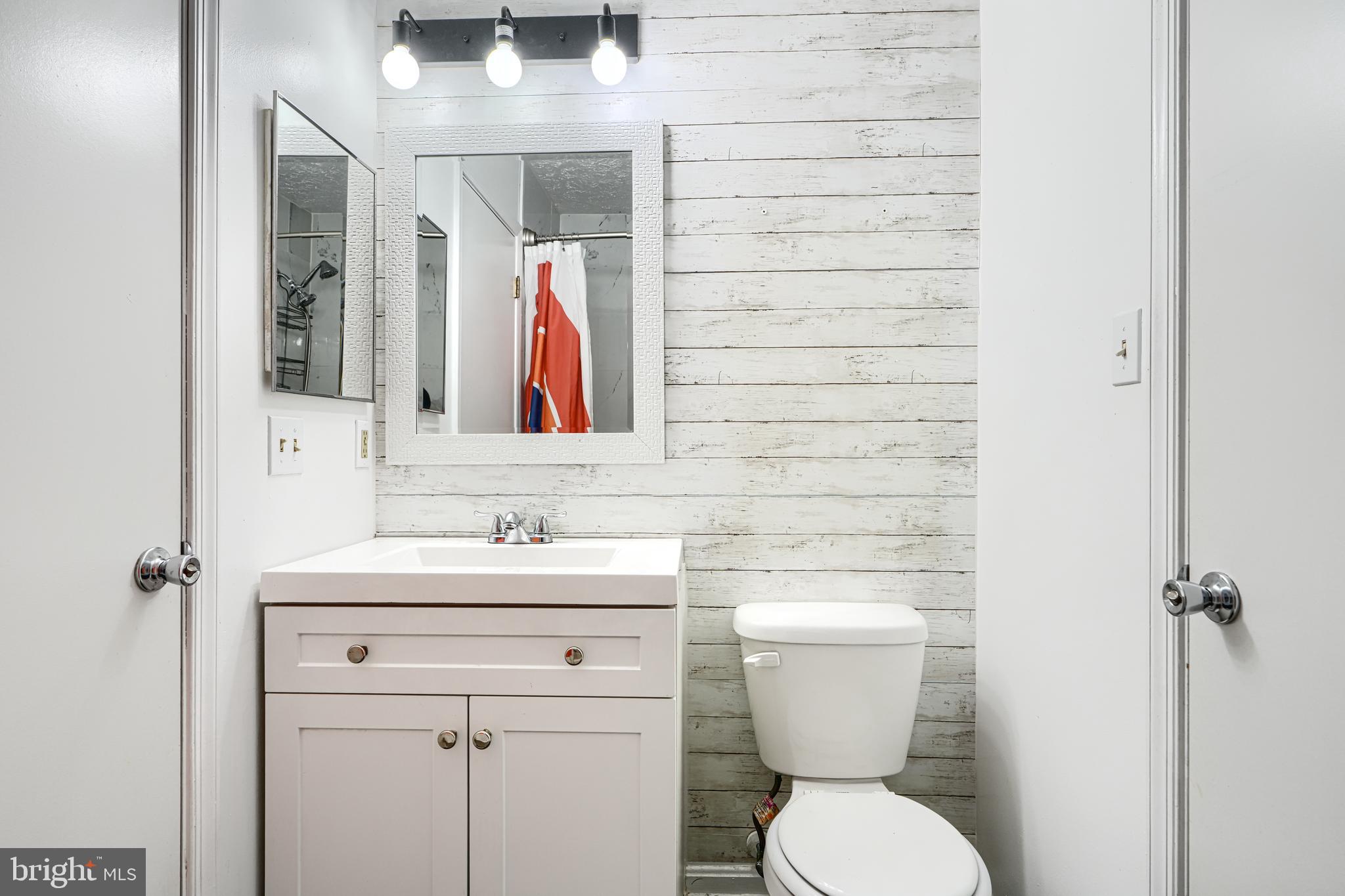 WOODS AT BAYVIEW - Residential