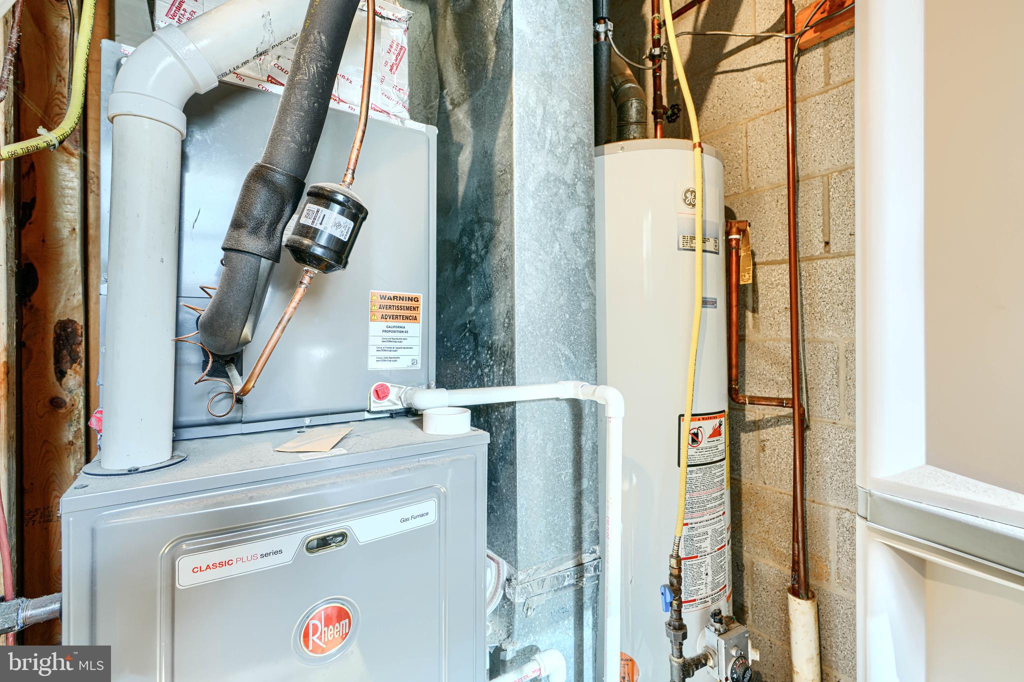 WOODS AT BAYVIEW - Residential