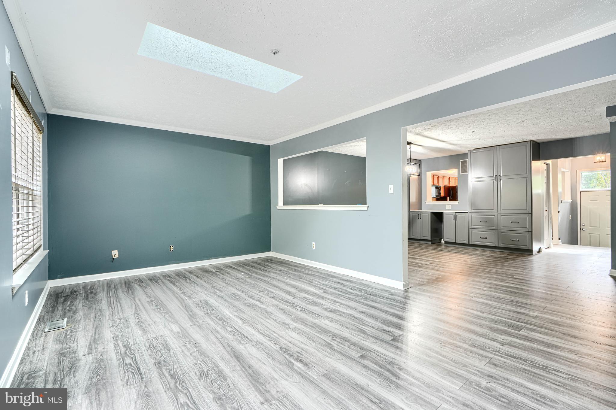 WOODS AT BAYVIEW - Residential