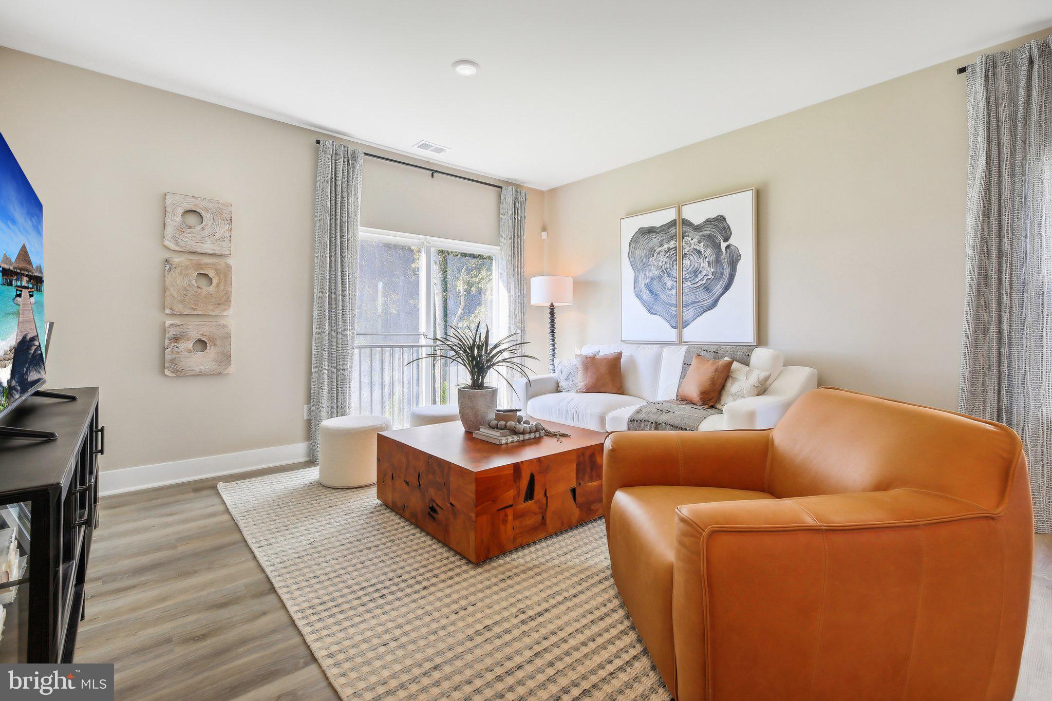 RETREAT AT WINDING CREEK - Residential