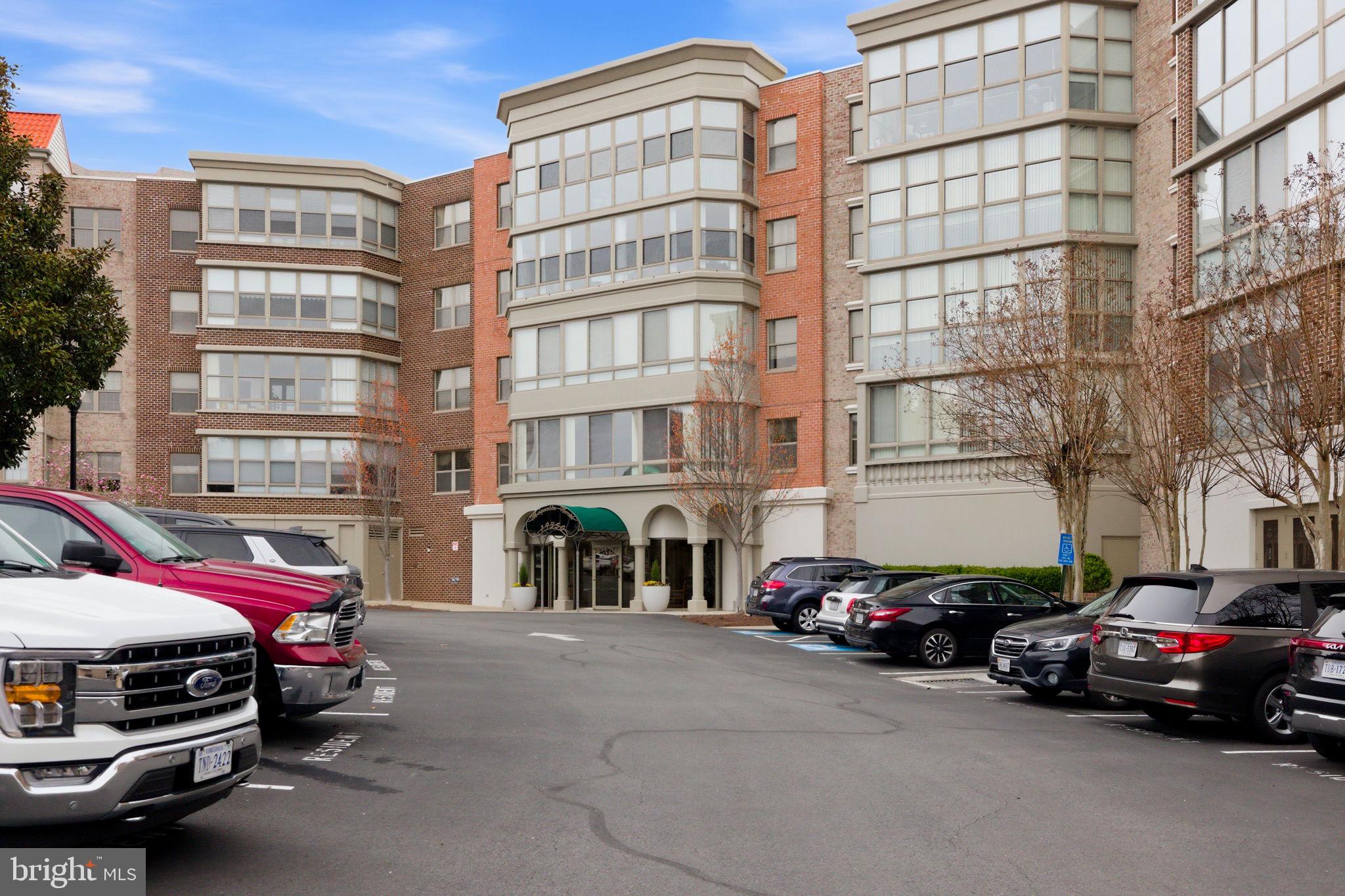 MAGNOLIAS AT LANSDOWNE WOODS - Residential
