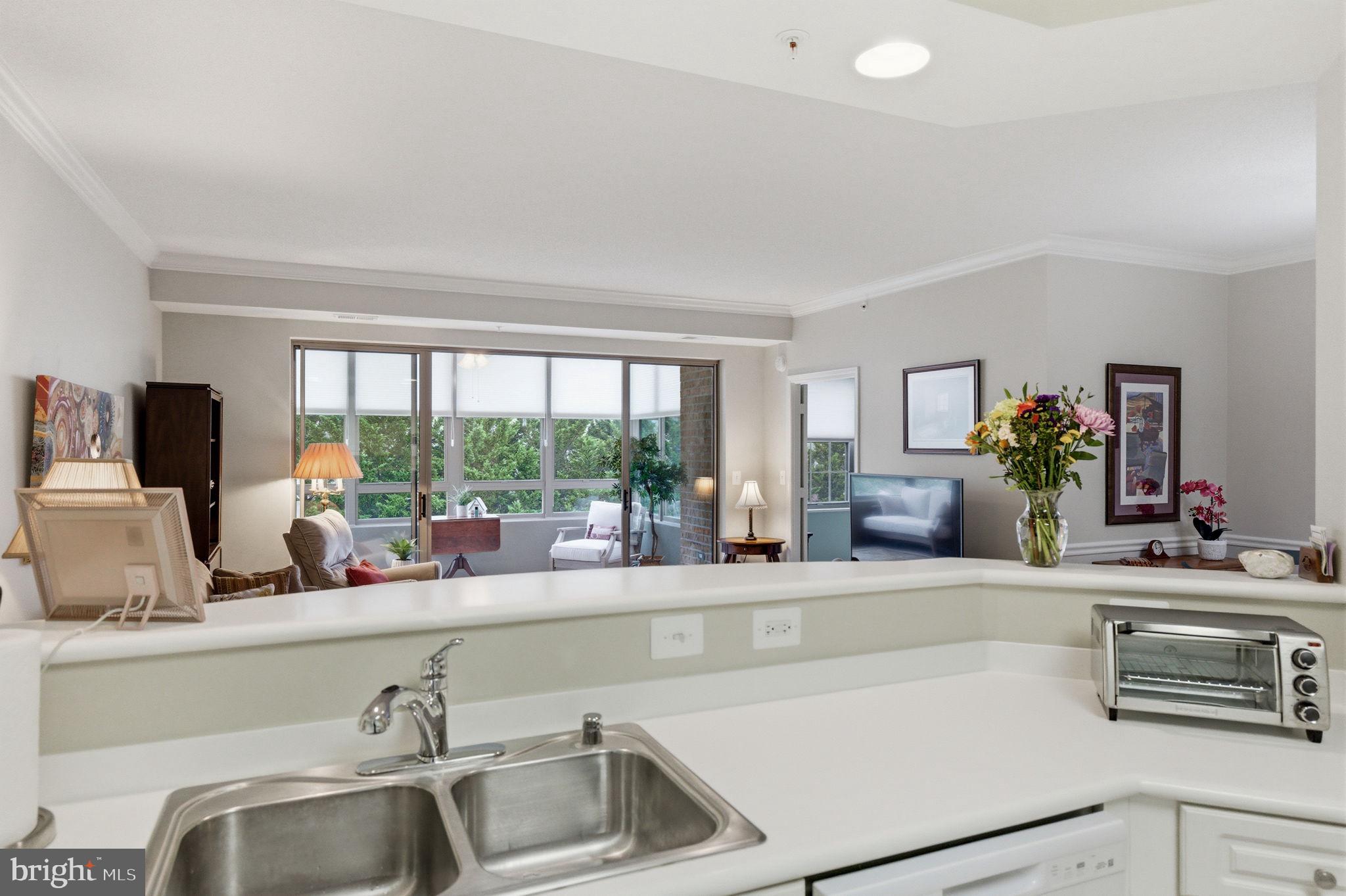 MAGNOLIAS AT LANSDOWNE WOODS - Residential