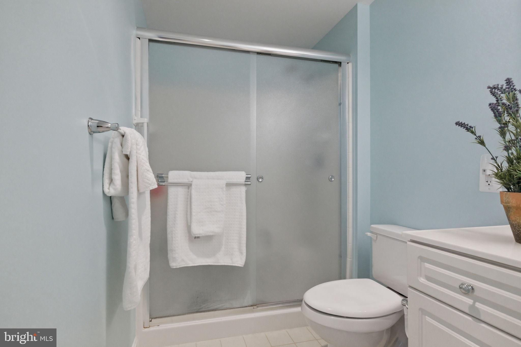 MAGNOLIAS AT LANSDOWNE WOODS - Residential