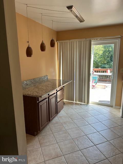 ASPENWOOD - Residential Lease