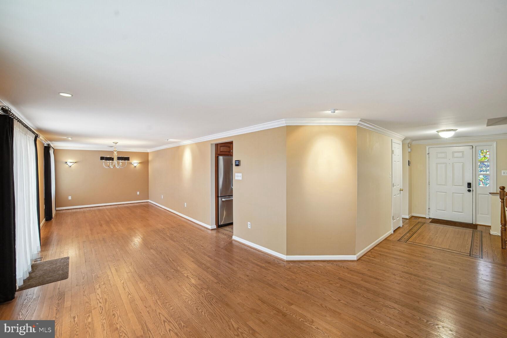 DICKINSON - Residential