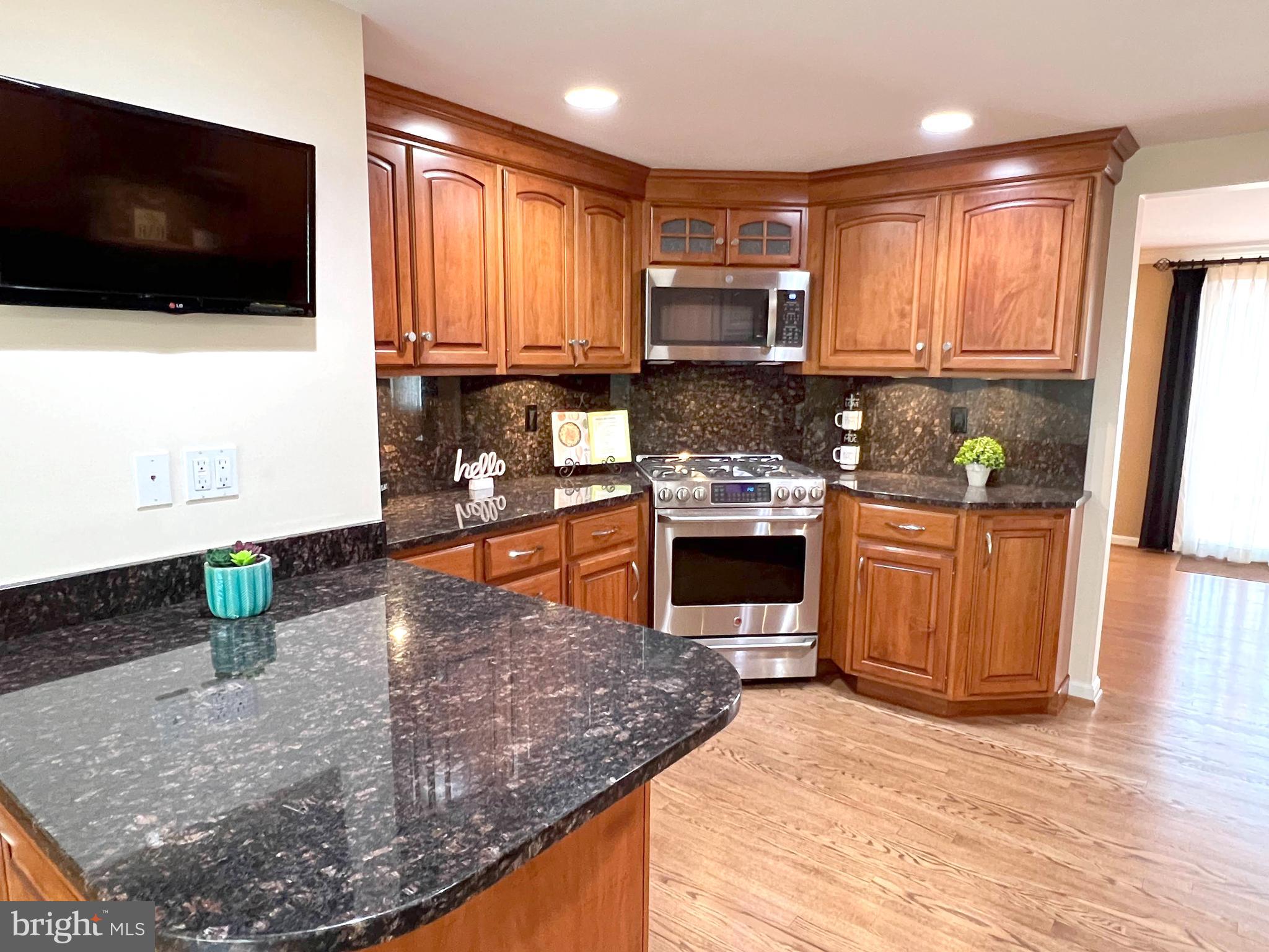 DICKINSON - Residential