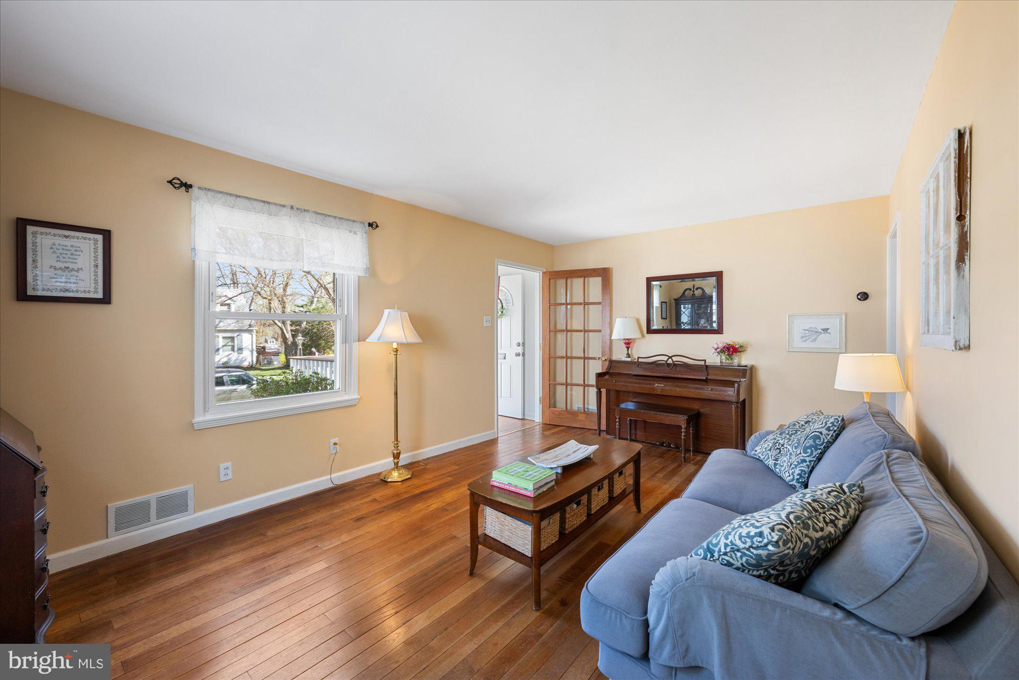 HOMEWOOD - Residential