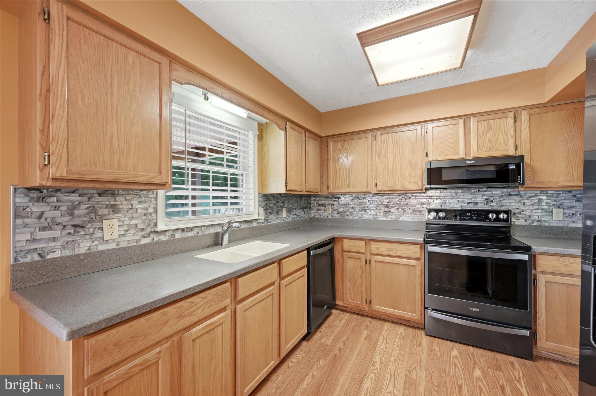 WILDFLOWER CREEK ESTATES - Residential
